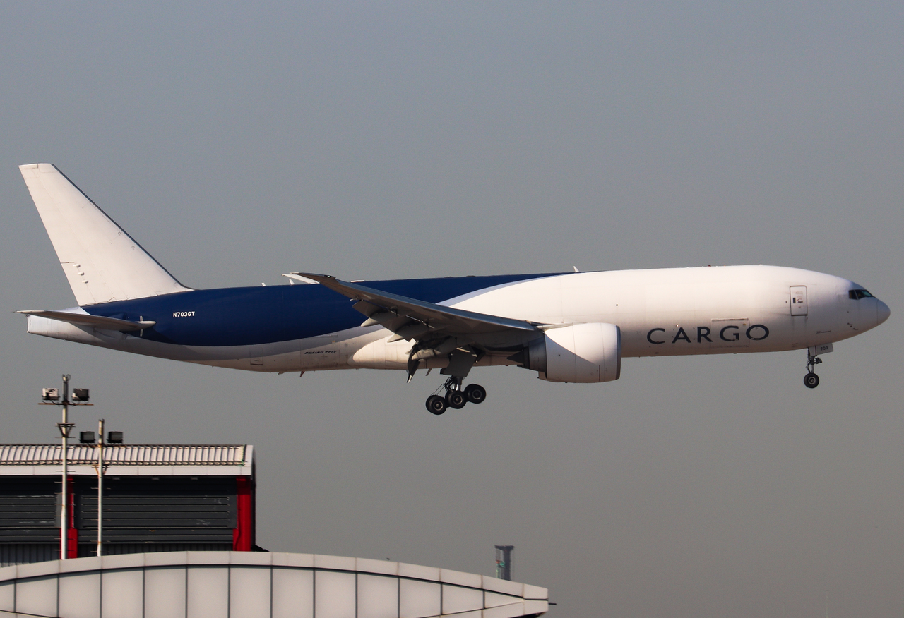 Full size: Southern Air Cargo Boeing 777-200F N703GT at Hong Kong International Airport