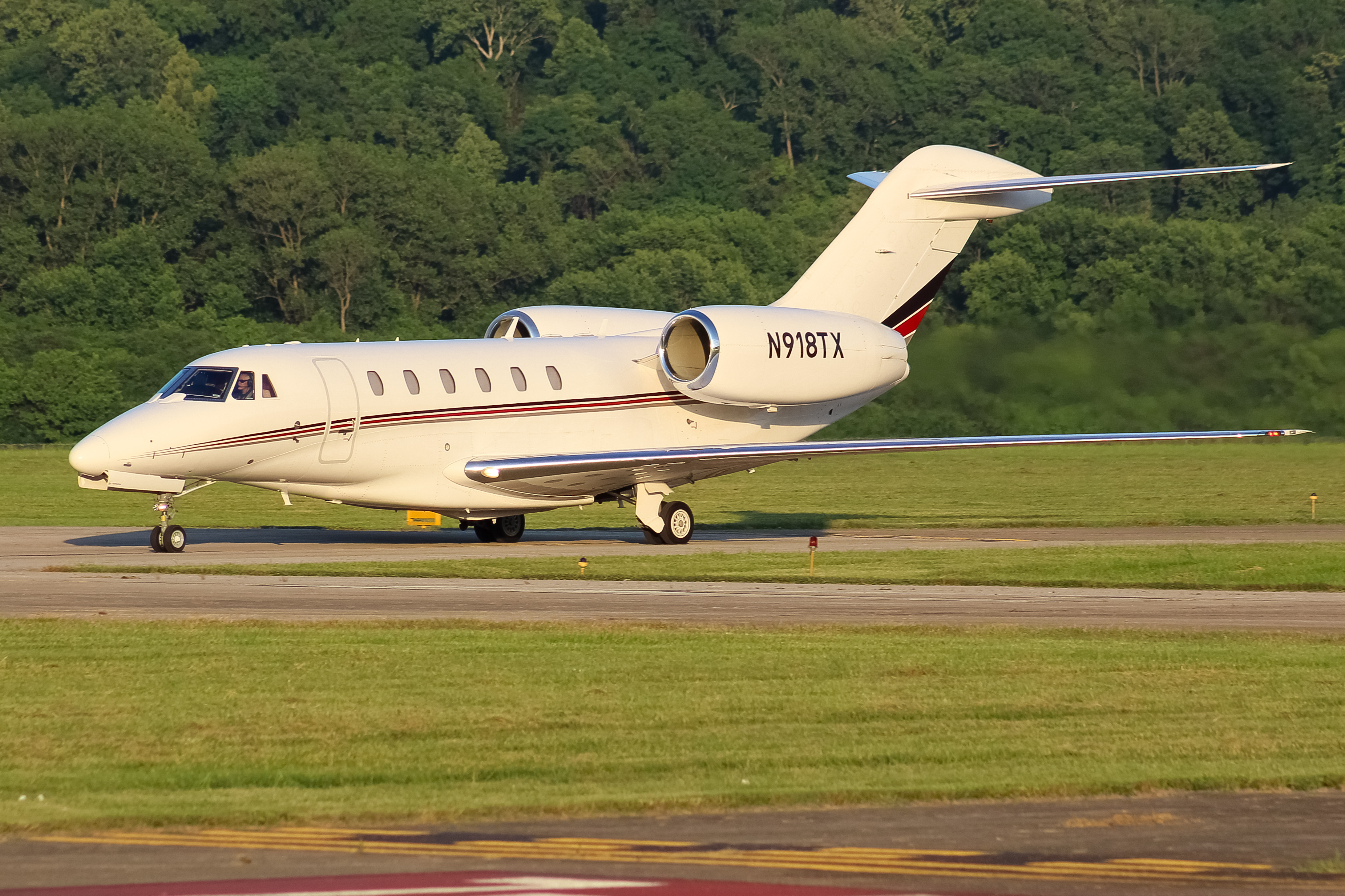 Full size: PRIVATE  Cessna Citation 750 X N918TX at Cincinnati Municipal Airport/Lunken Field