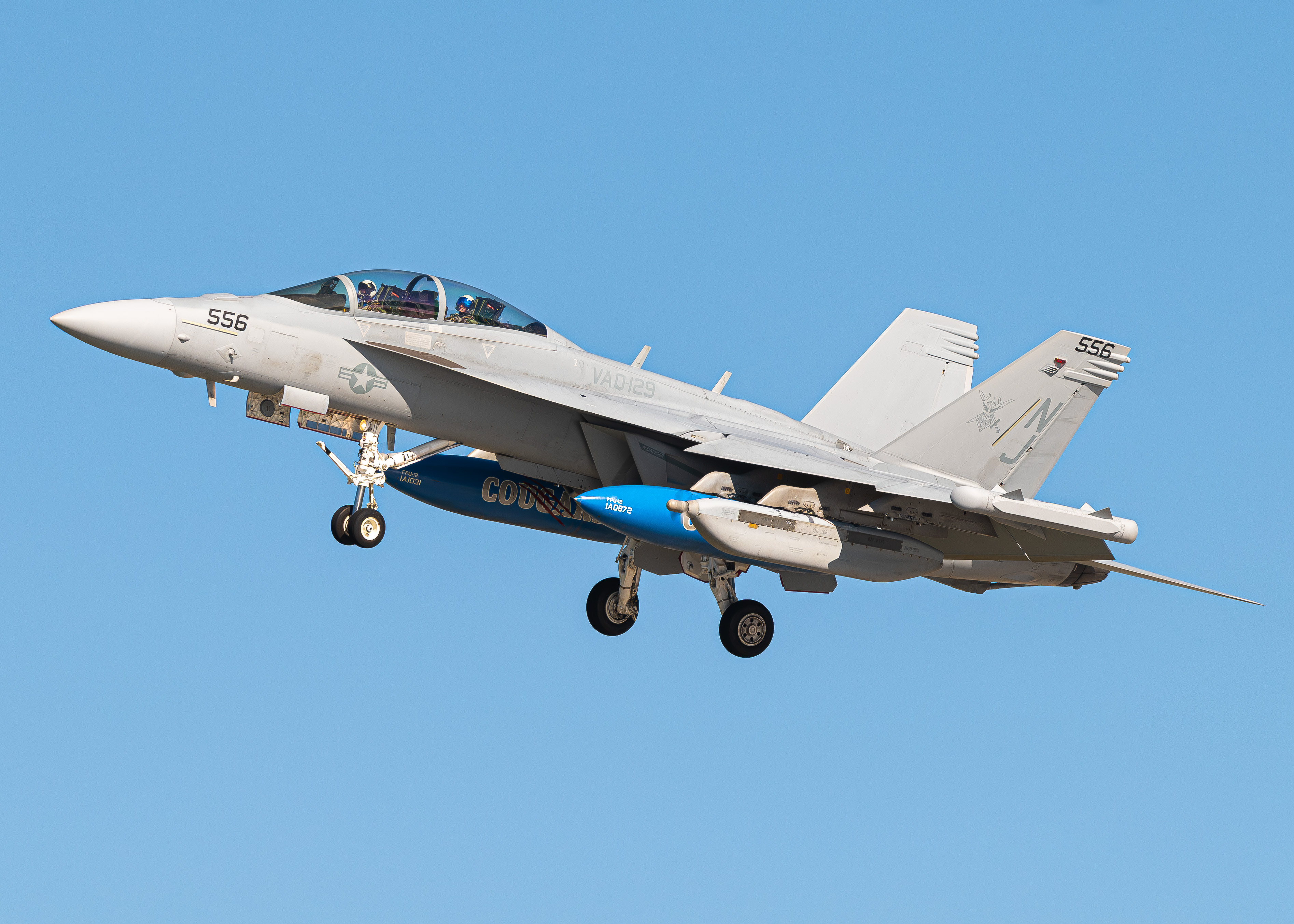 Full size: USN - United States Navy Boeing EA-18G Growler 169402 at North Island NAS