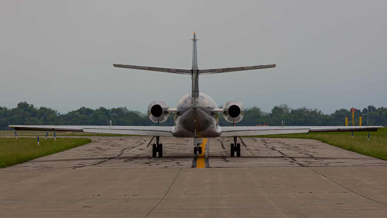 Full size: Kalitta Charters Dassault Falcon 20 N229CK at Rickenbacker International Airport