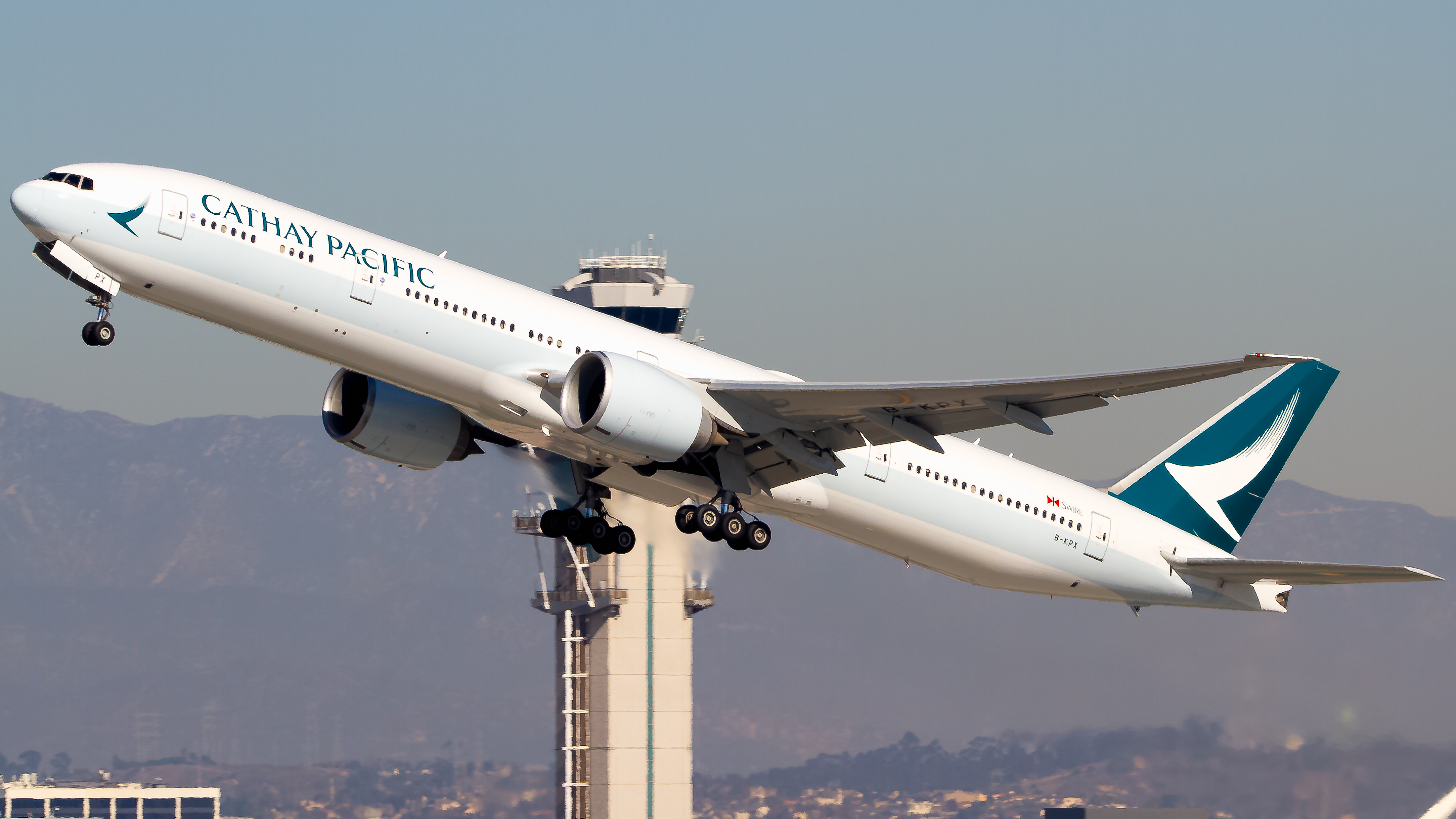 Full size: Cathay Pacific Boeing 777-300ER B-KPX at Los Angeles International Airport