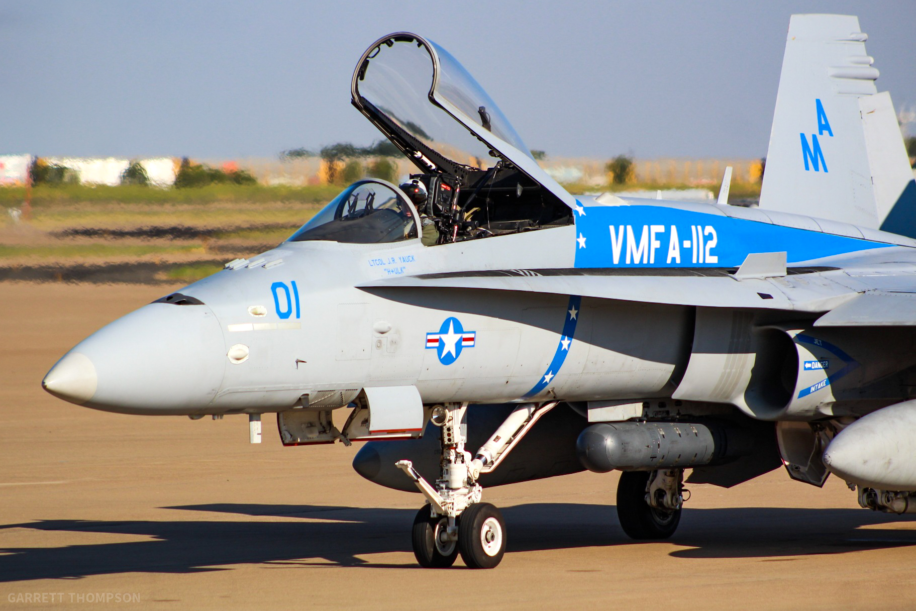 Full size: USMC McDonnel Douglas F/A-18 Hornet 163702 at Fort Worth Alliance Airport
