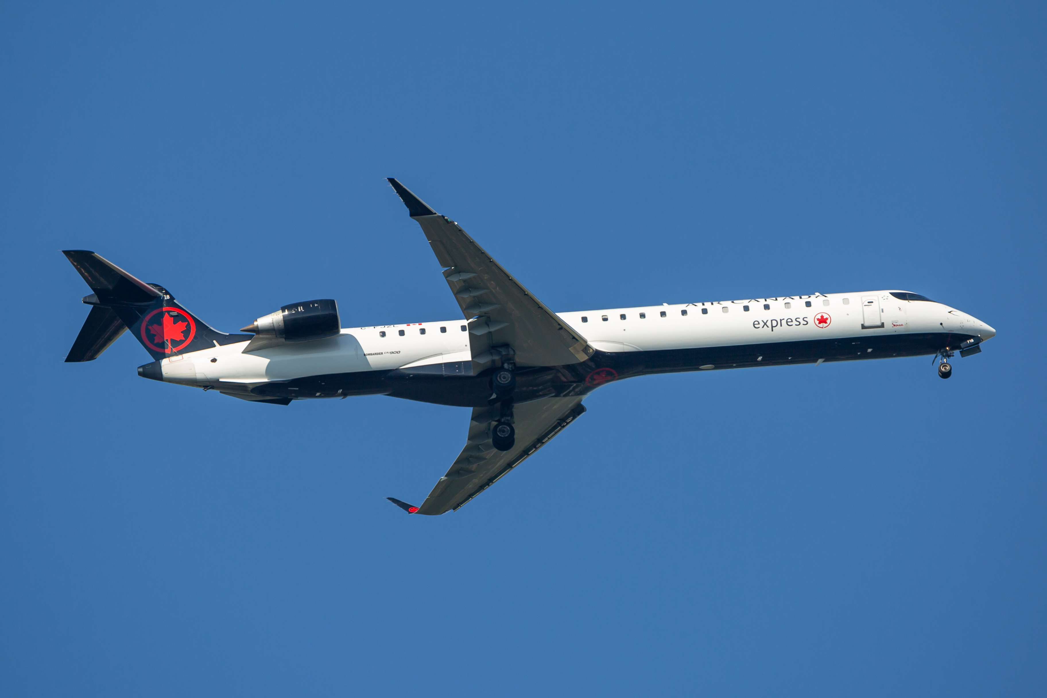 Full size: Air Canada Mitsubishi CRJ-900 C-FJZL at Baltimore/Washington International Thurgood Marshall Airport