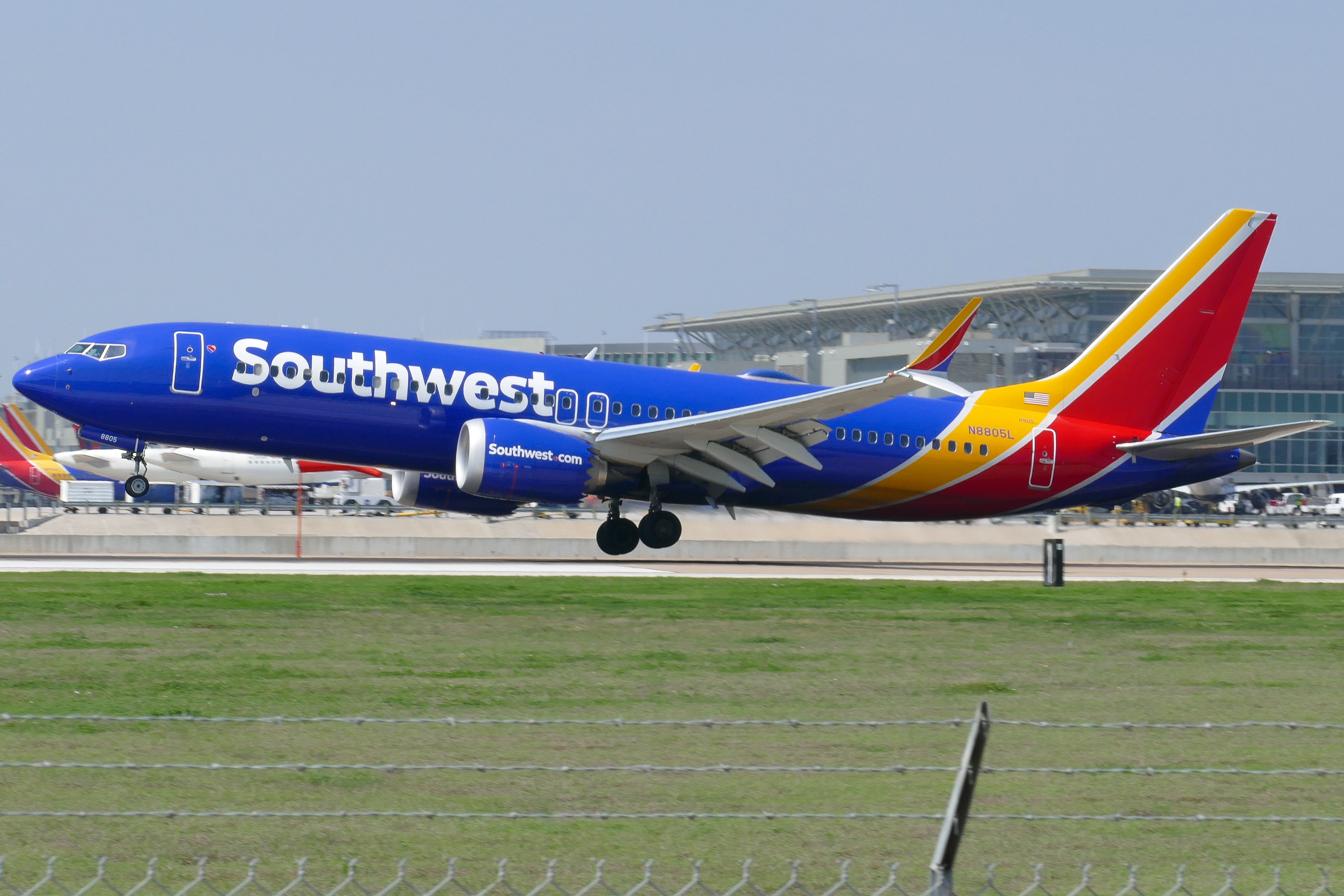 Full size: Southwest Airlines Boeing 737 MAX 8 N8805L at Austin-Bergstrom International Airport