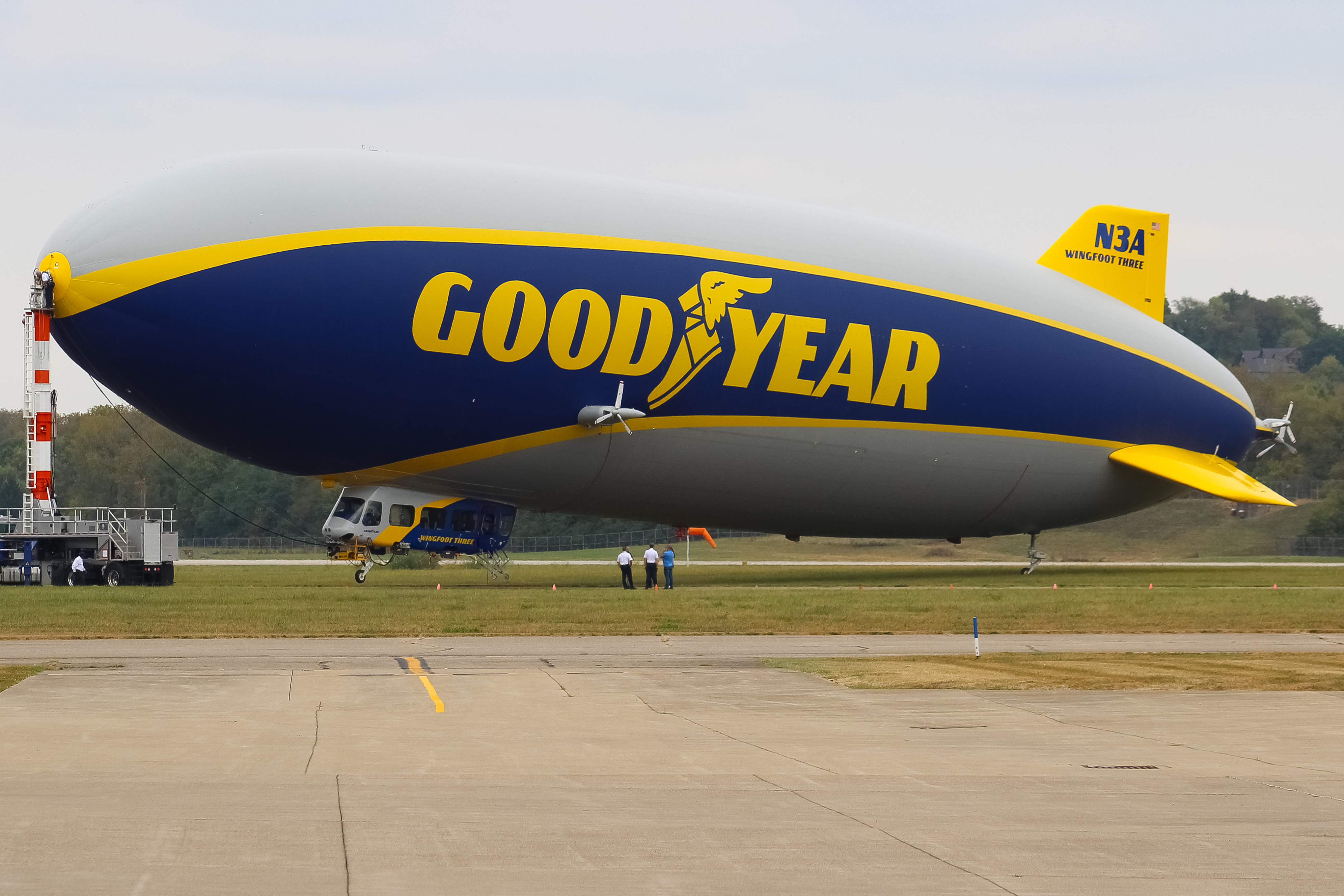 Full size: Goodyear  Goodyear Blimp N3A at Cincinnati Municipal Airport/Lunken Field