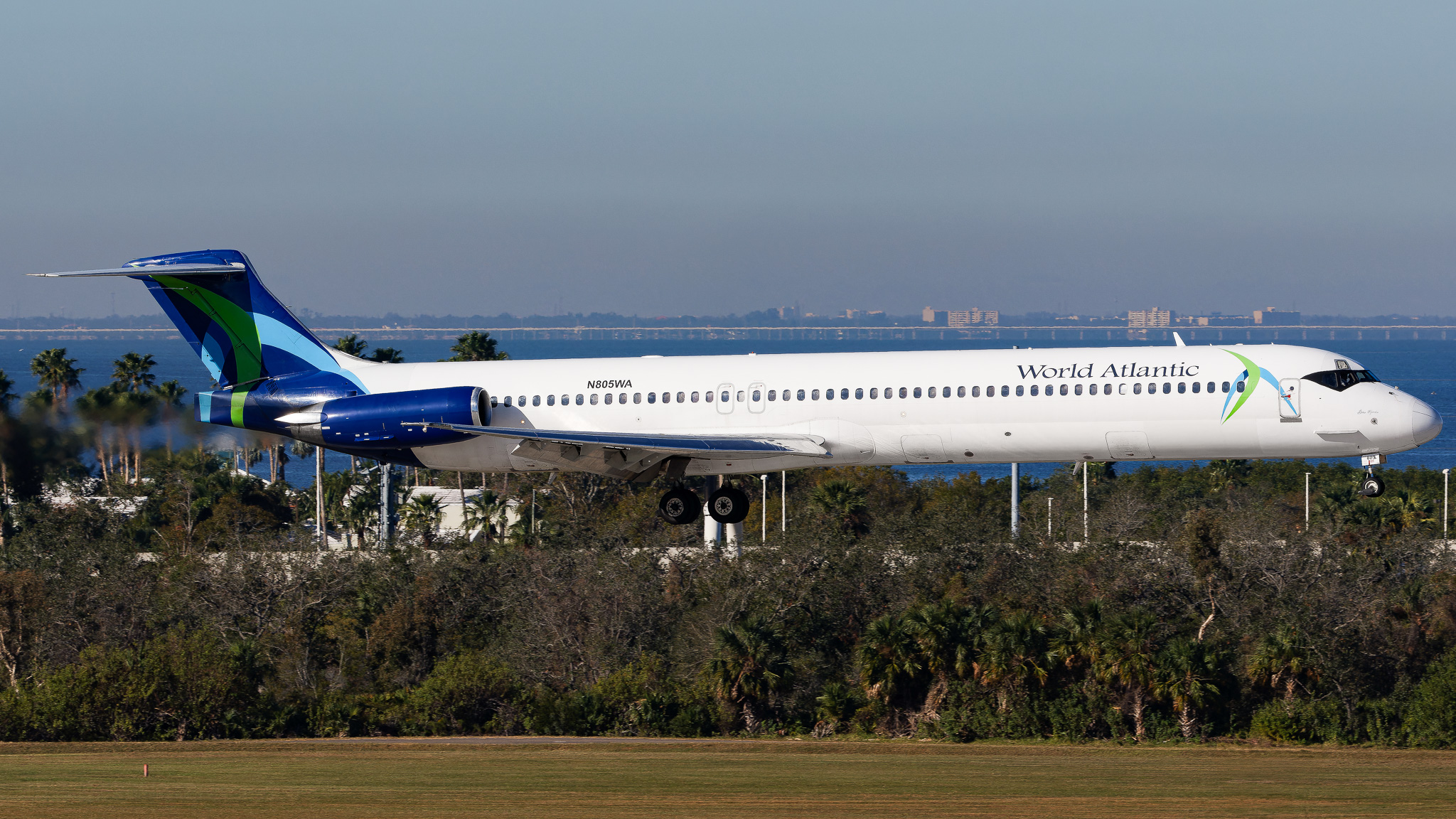 Full size: World Atlantic Airlines McDonnell Douglas MD-83 N805WA at Tampa International Airport