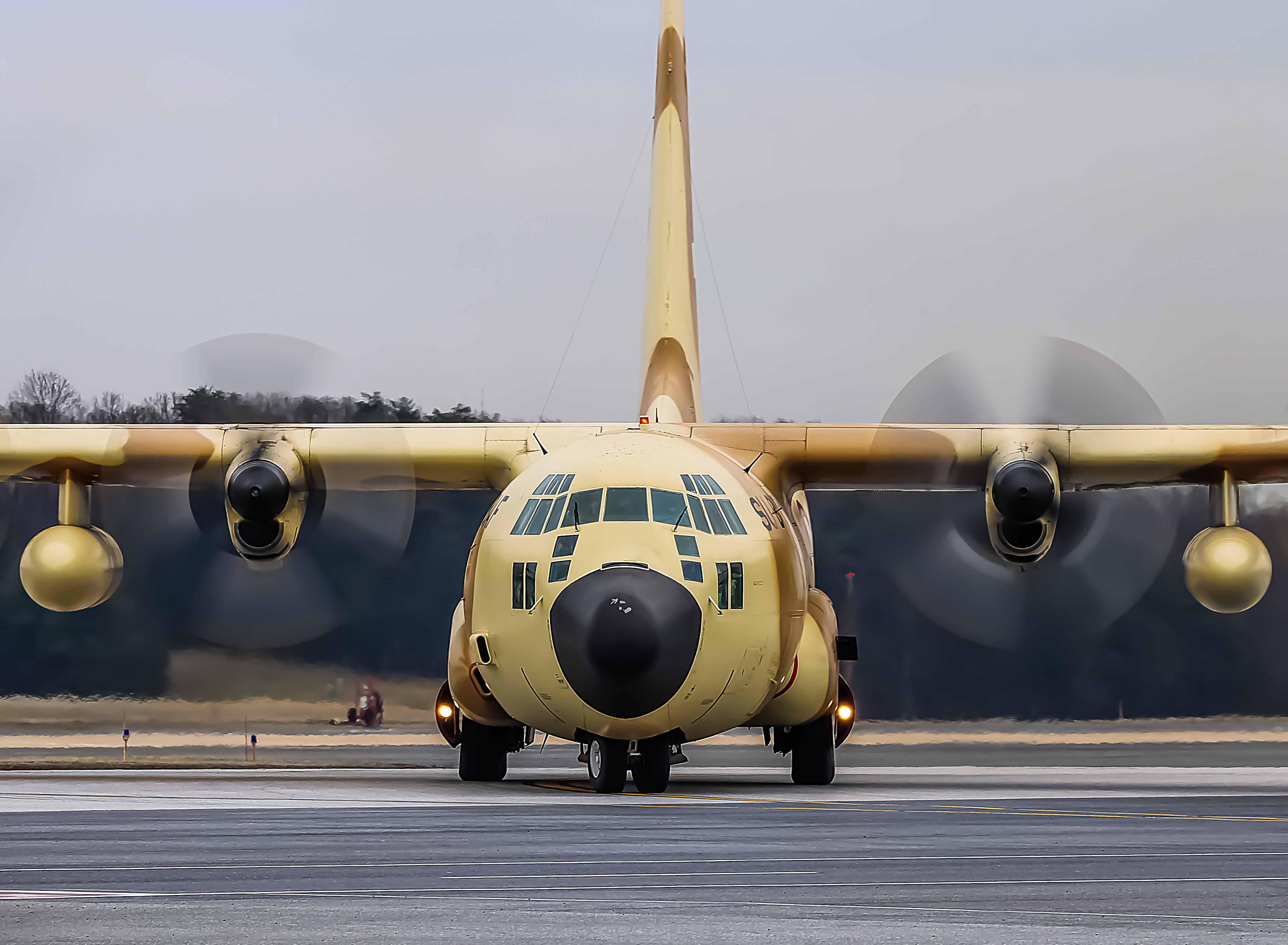 Full size: Egypt Air Force Lockheed C-130H Hercules SU-BAF at Baltimore/Washington International Thurgood Marshall Airport