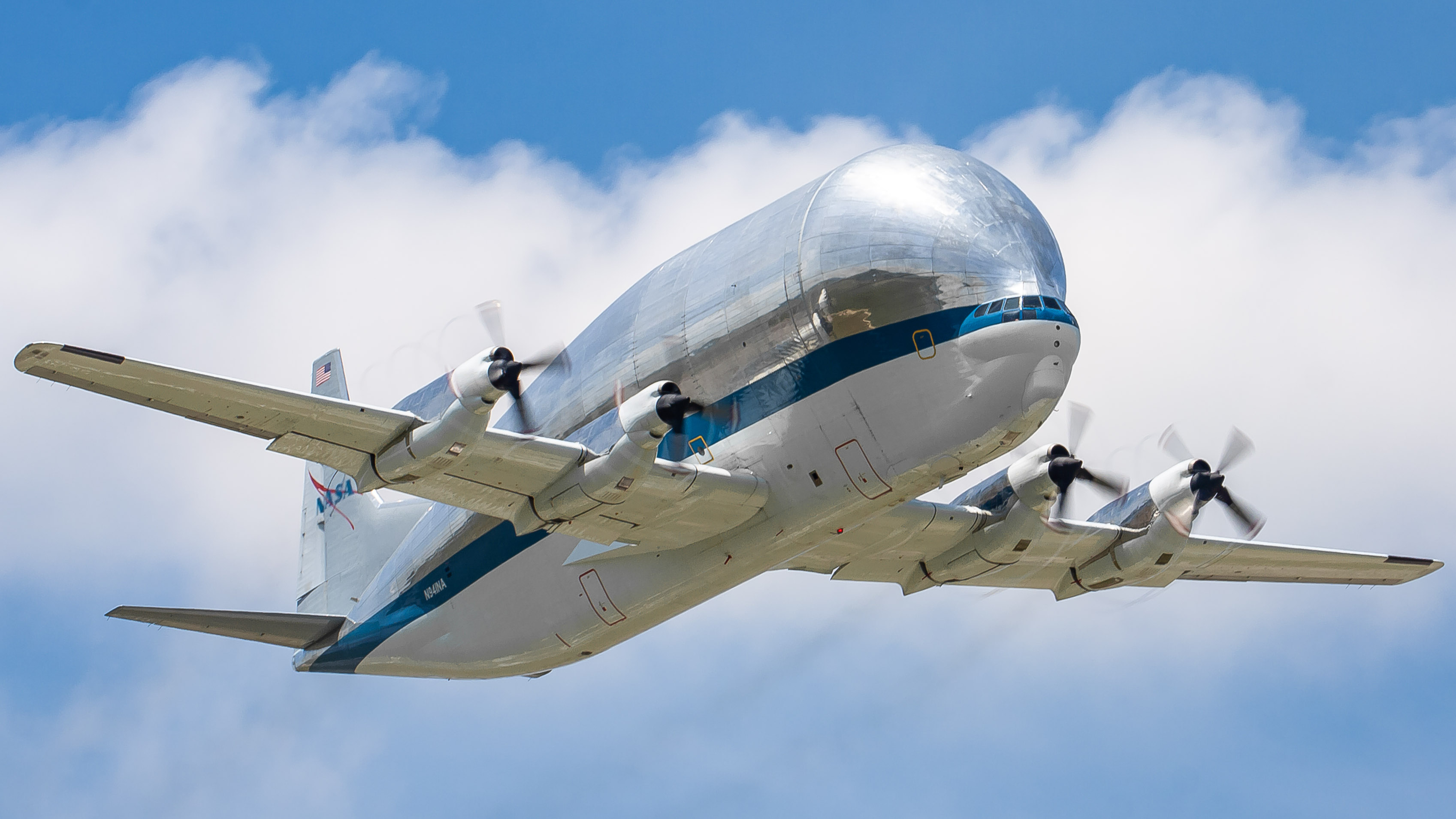 Full size: NASA Boeing B-377 SGT Super Guppy Turbine N941NA at Ellington Airport