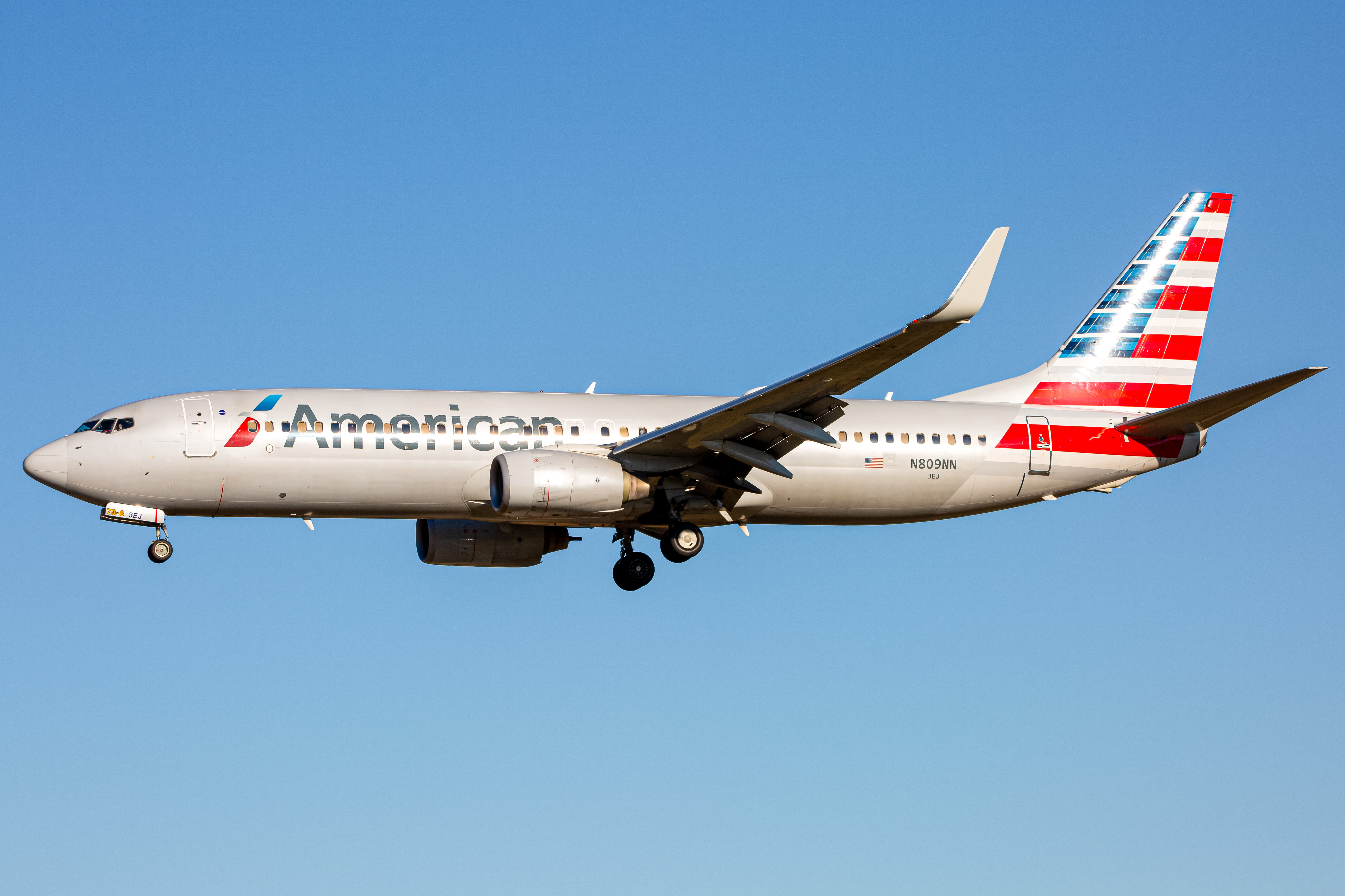 Full size: American Airlines Boeing 737-800 N809NN at Baltimore/Washington International Thurgood Marshall Airport