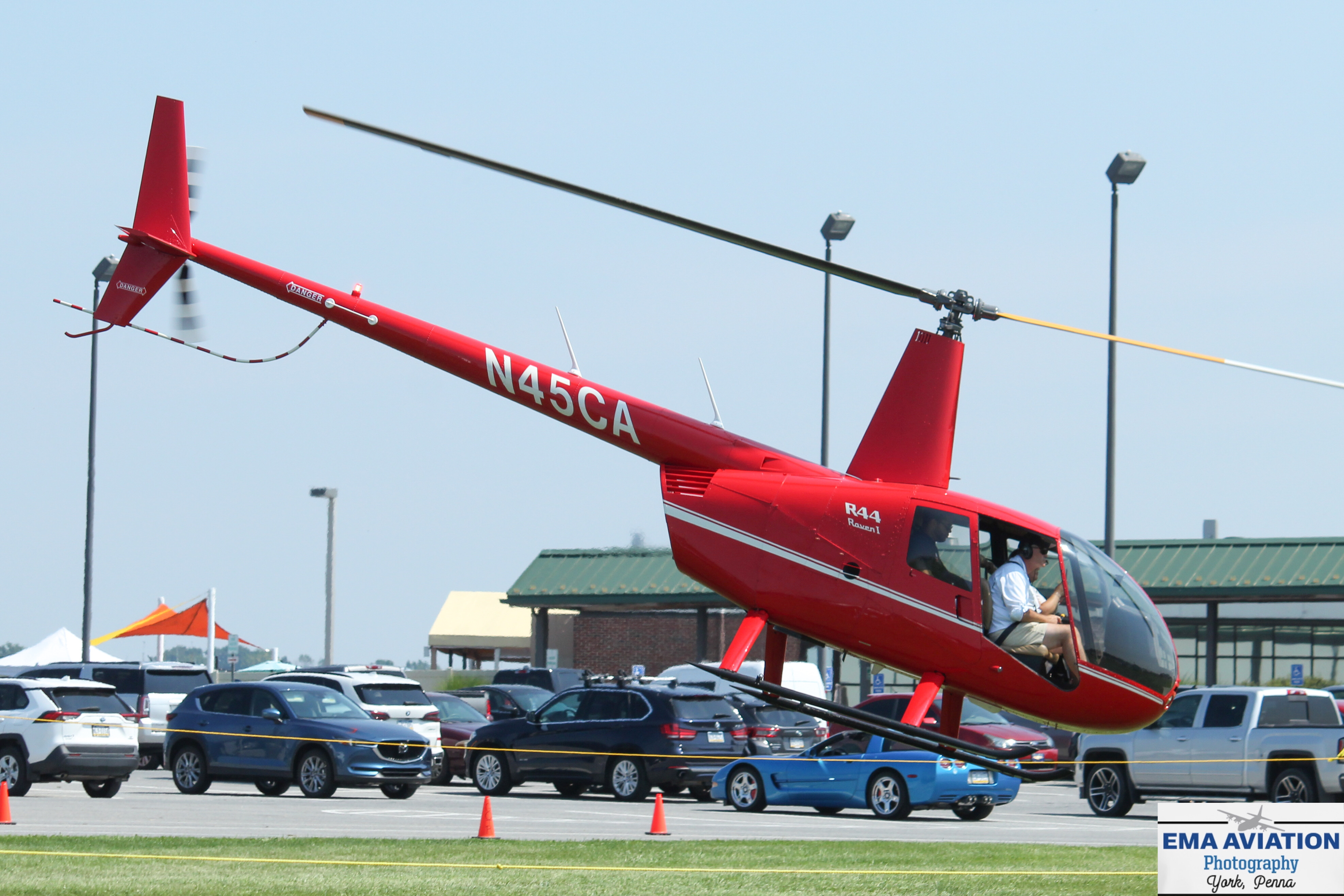 Full size: PRIVATE Robinson R-44 N45CA at York Airport