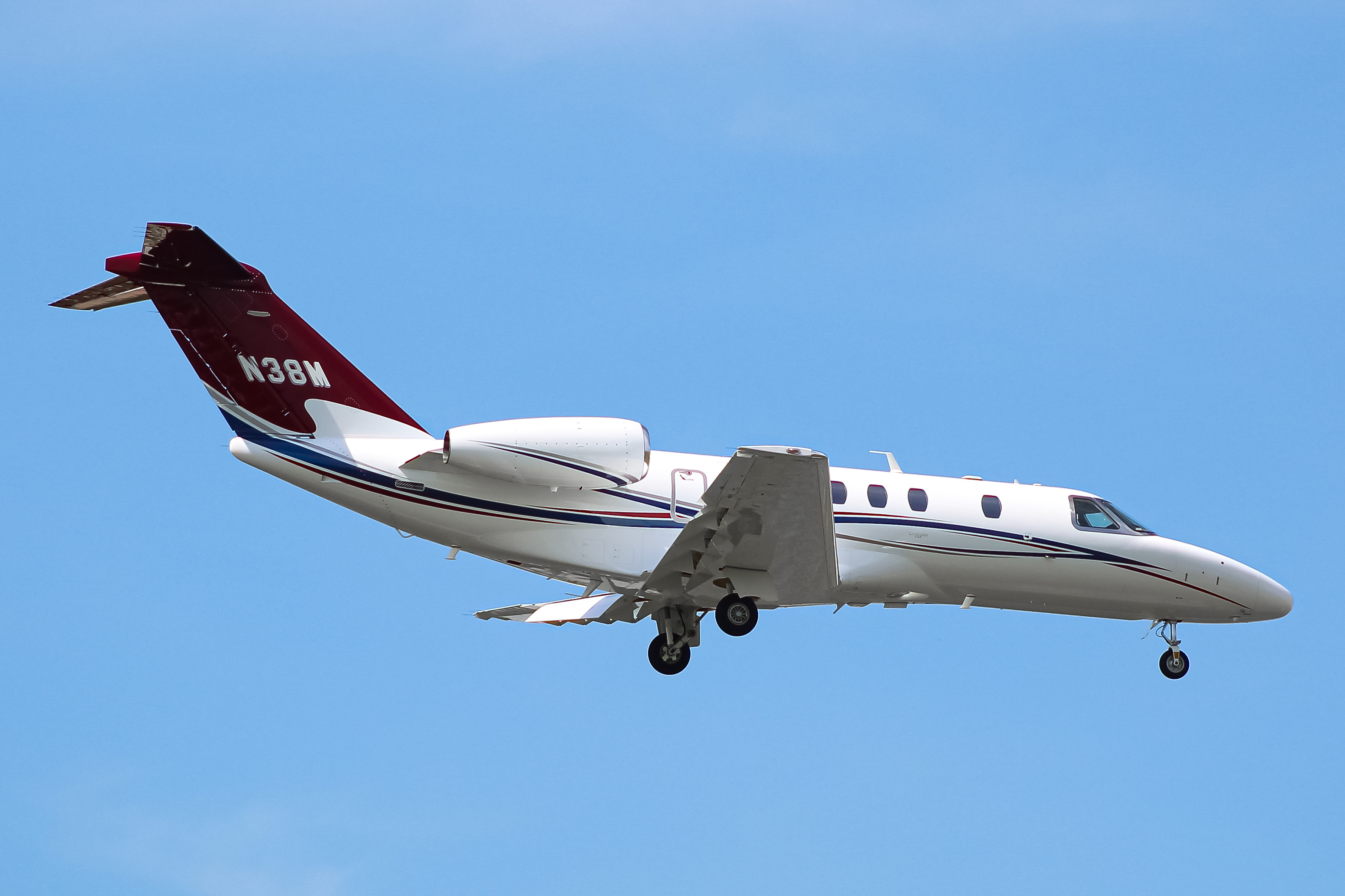 Full size: PRIVATE Cessna Citation CJ4 N38M at General Mitchell International Airport