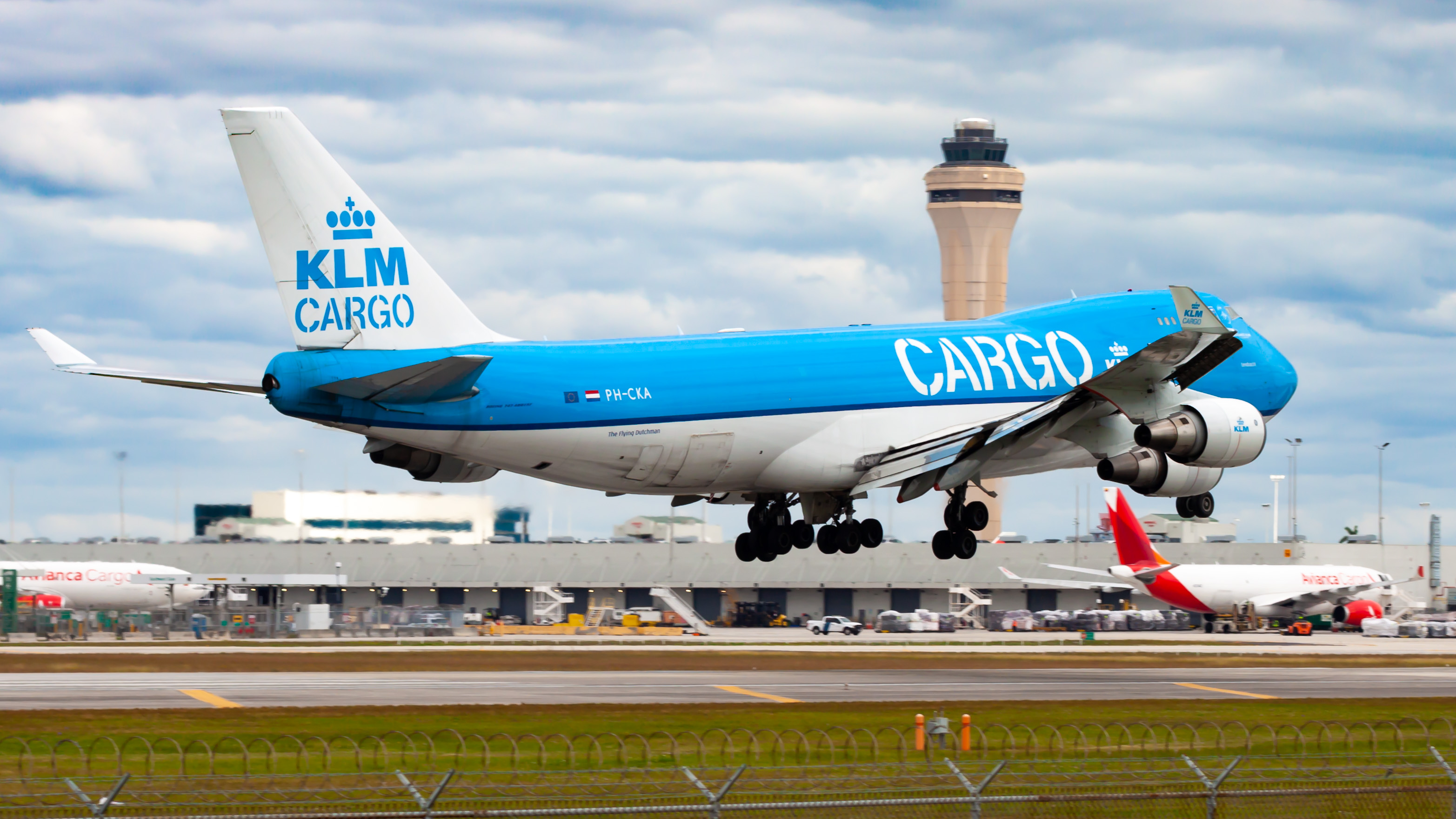 Full size: KLM Cargo Boeing 747-400F PH-CKA at Miami International Airport