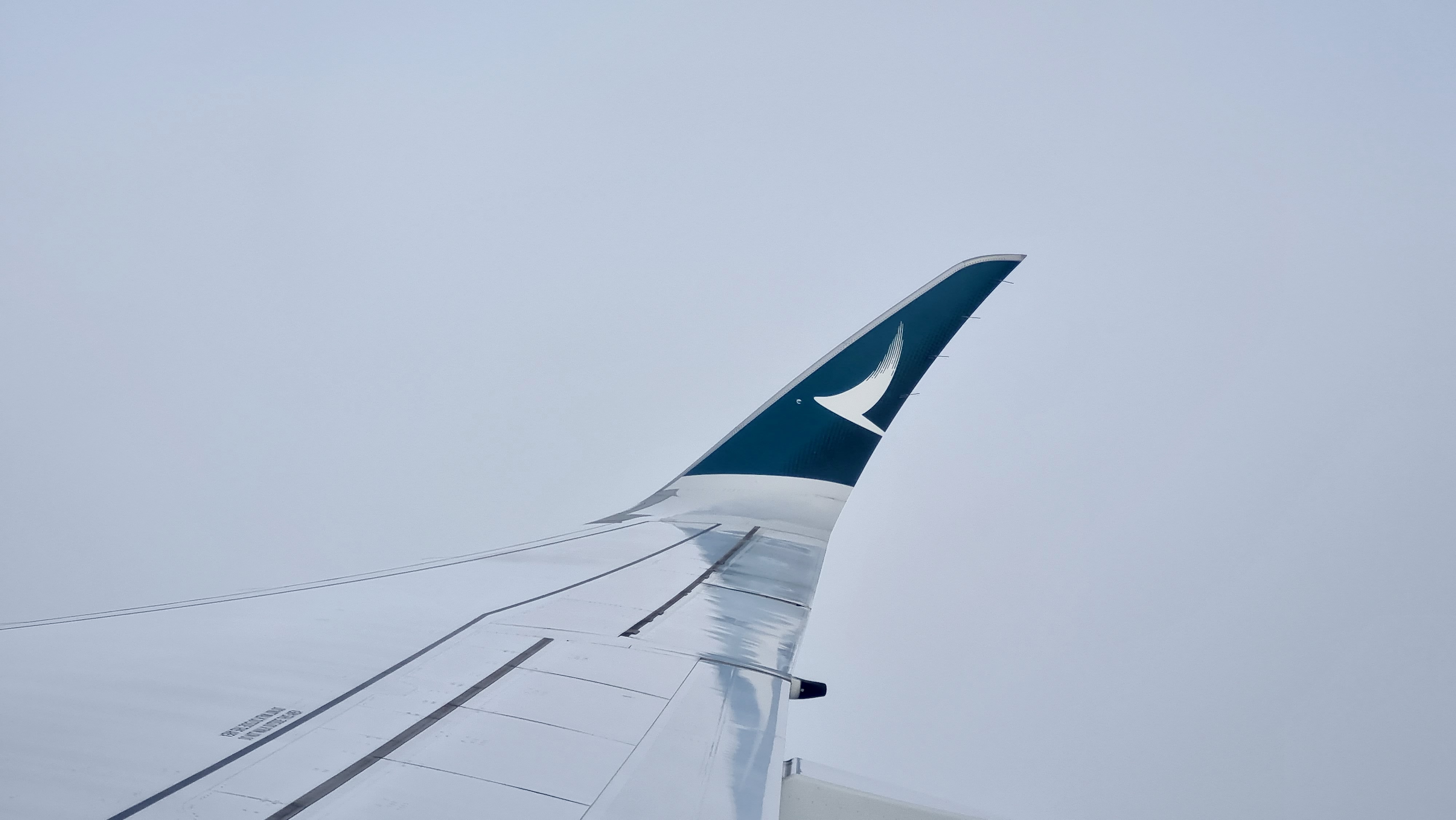 Full size: Cathay Pacific Airbus A350-900 B-LQD at Auckland International Airport