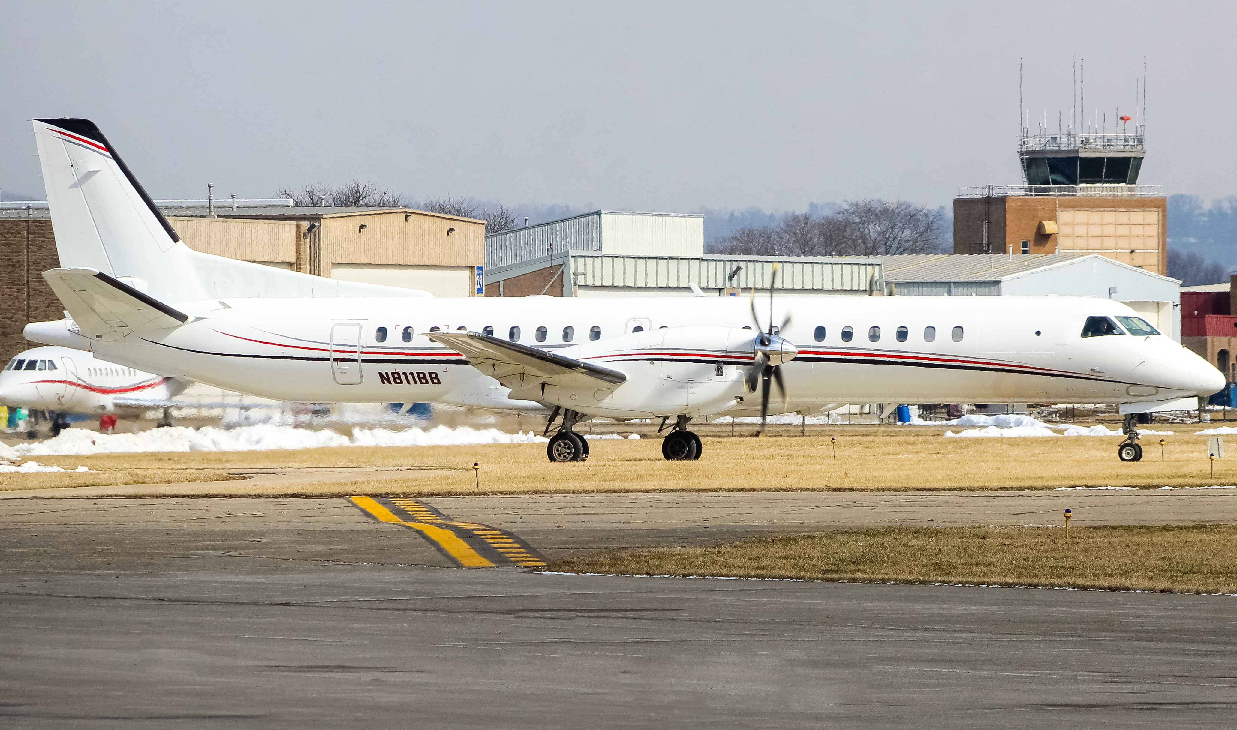 Full size: PRIVATE Saab 2000 N811BB at Cincinnati Municipal Airport/Lunken Field