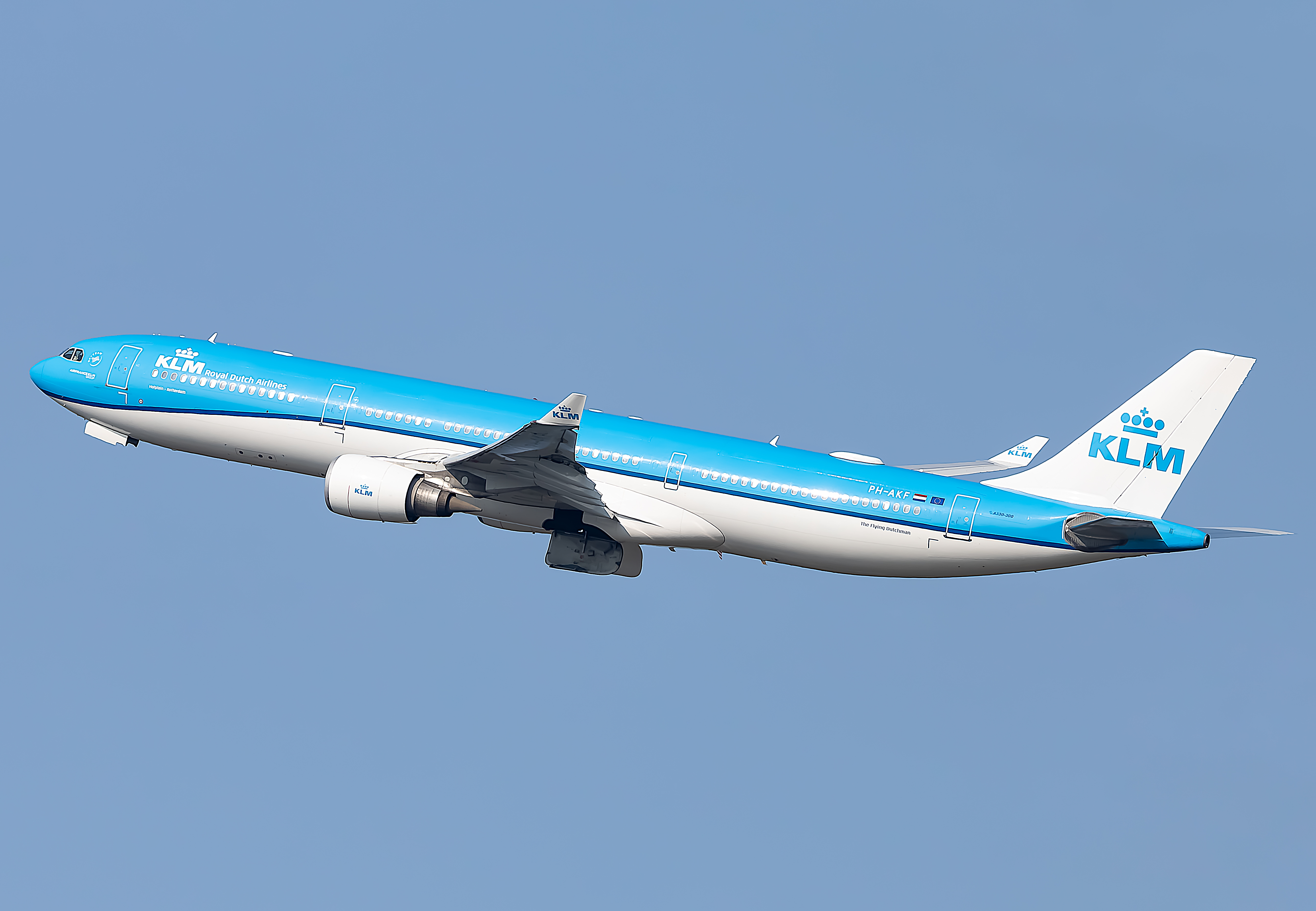 Full size: KLM Airbus A330-300 PH-AKF at Washington Dulles International Airport