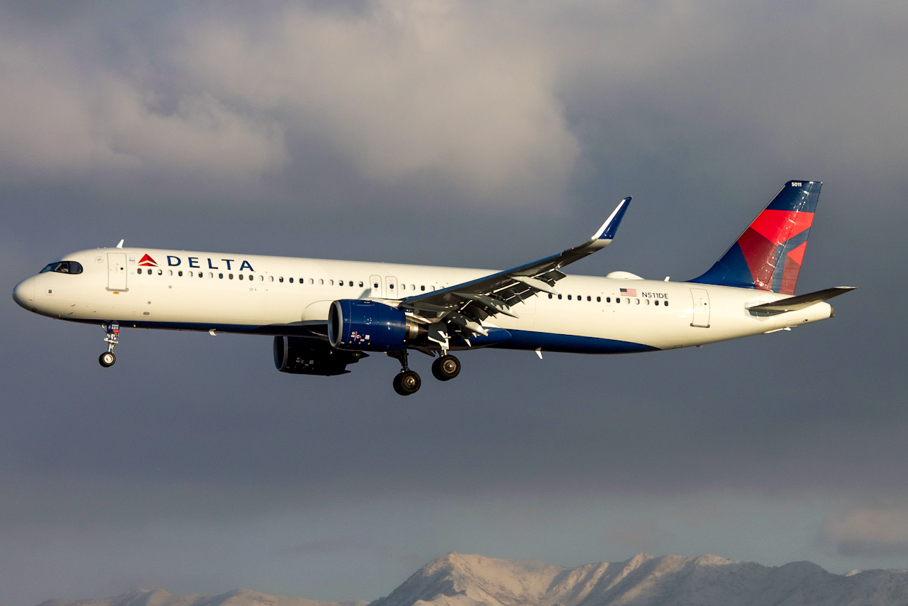 Full size: Delta Airlines Airbus A321NEO N511DE at Salt Lake City International Airport
