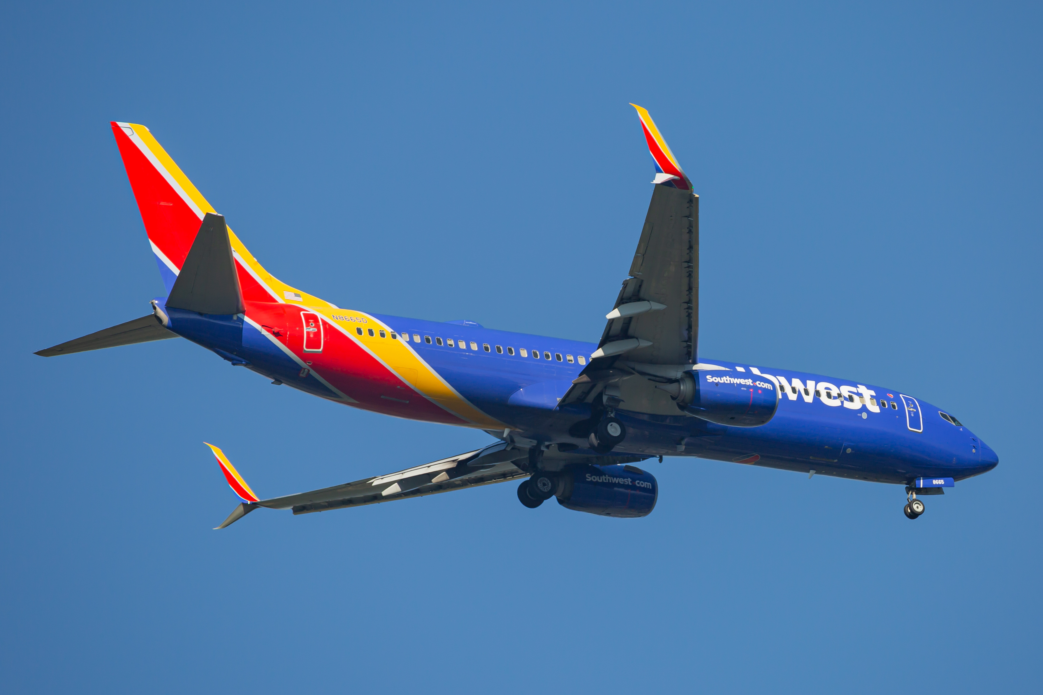 Full size: Southwest Airlines Boeing 737-800 N8665D at Baltimore/Washington International Thurgood Marshall Airport