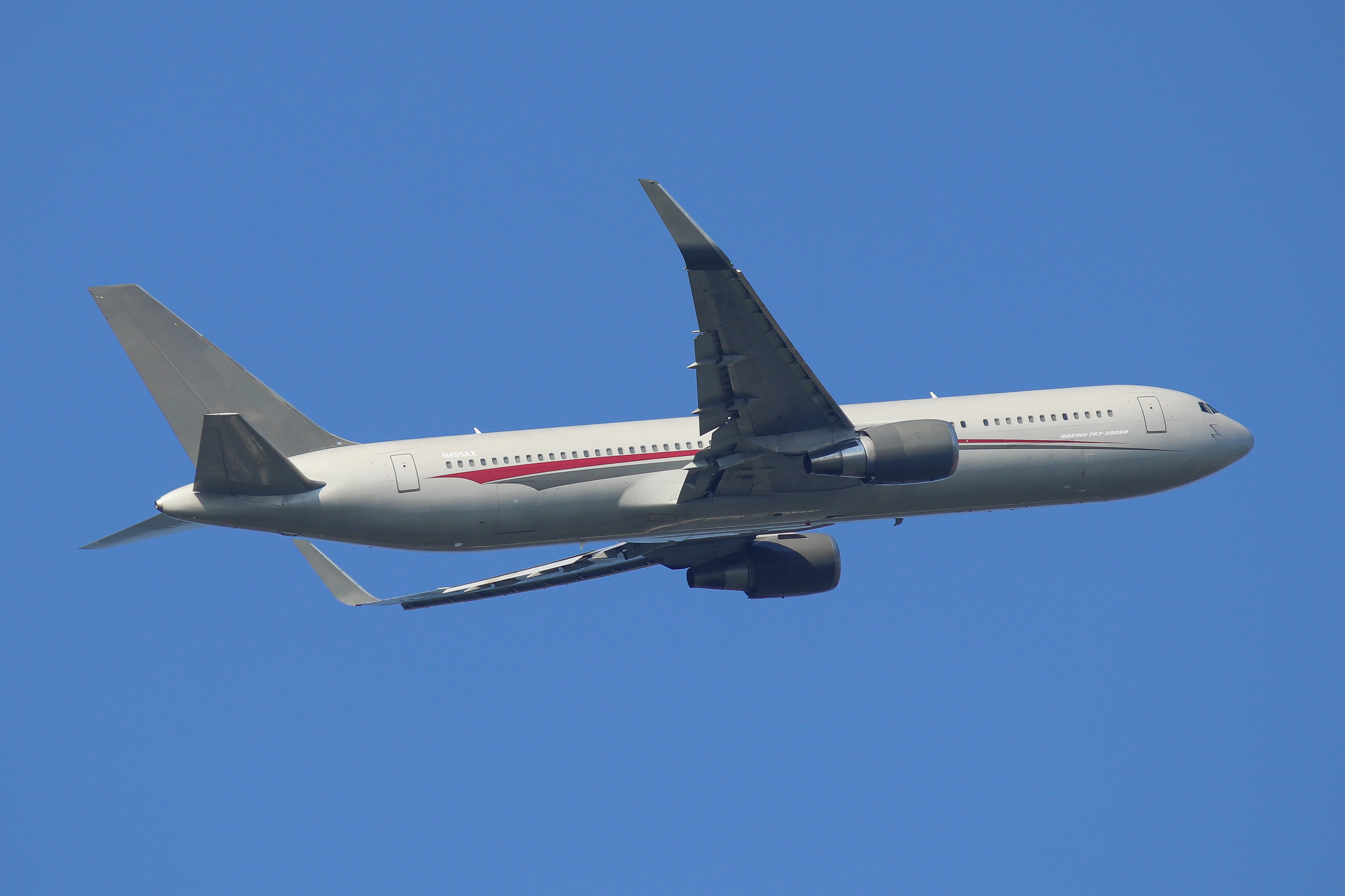 Full size: Omni Air International Boeing 767-300ER N495AX at Washington Dulles International Airport