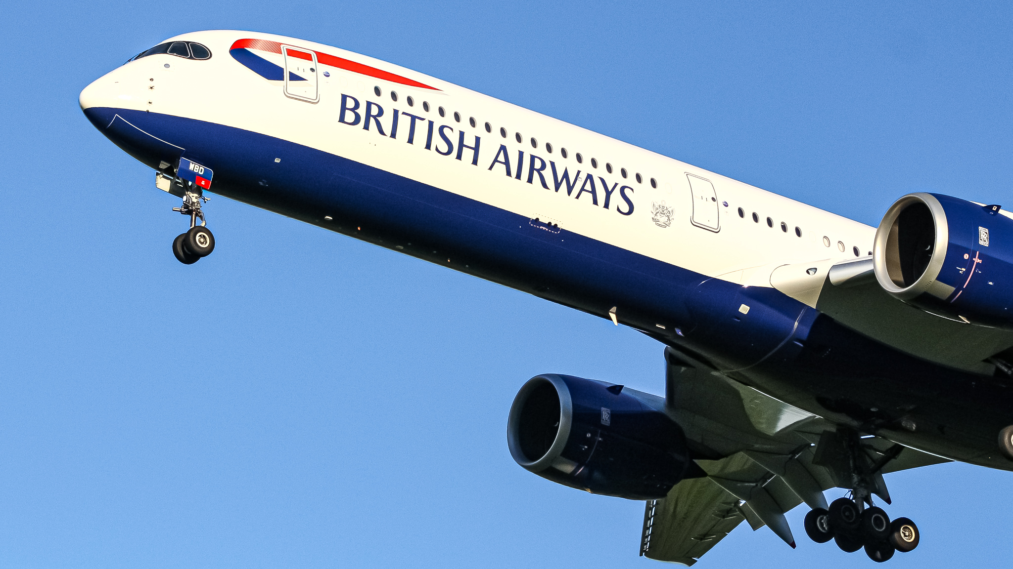 Full size: British Airways Airbus A350-1000 G-XWBD at Washington Dulles International Airport