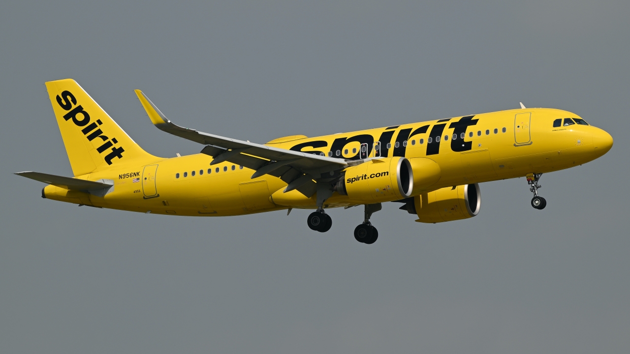 Full size: Spirit Airlines Airbus A320NEO N956NK at Dallas-Fort Worth International Airport