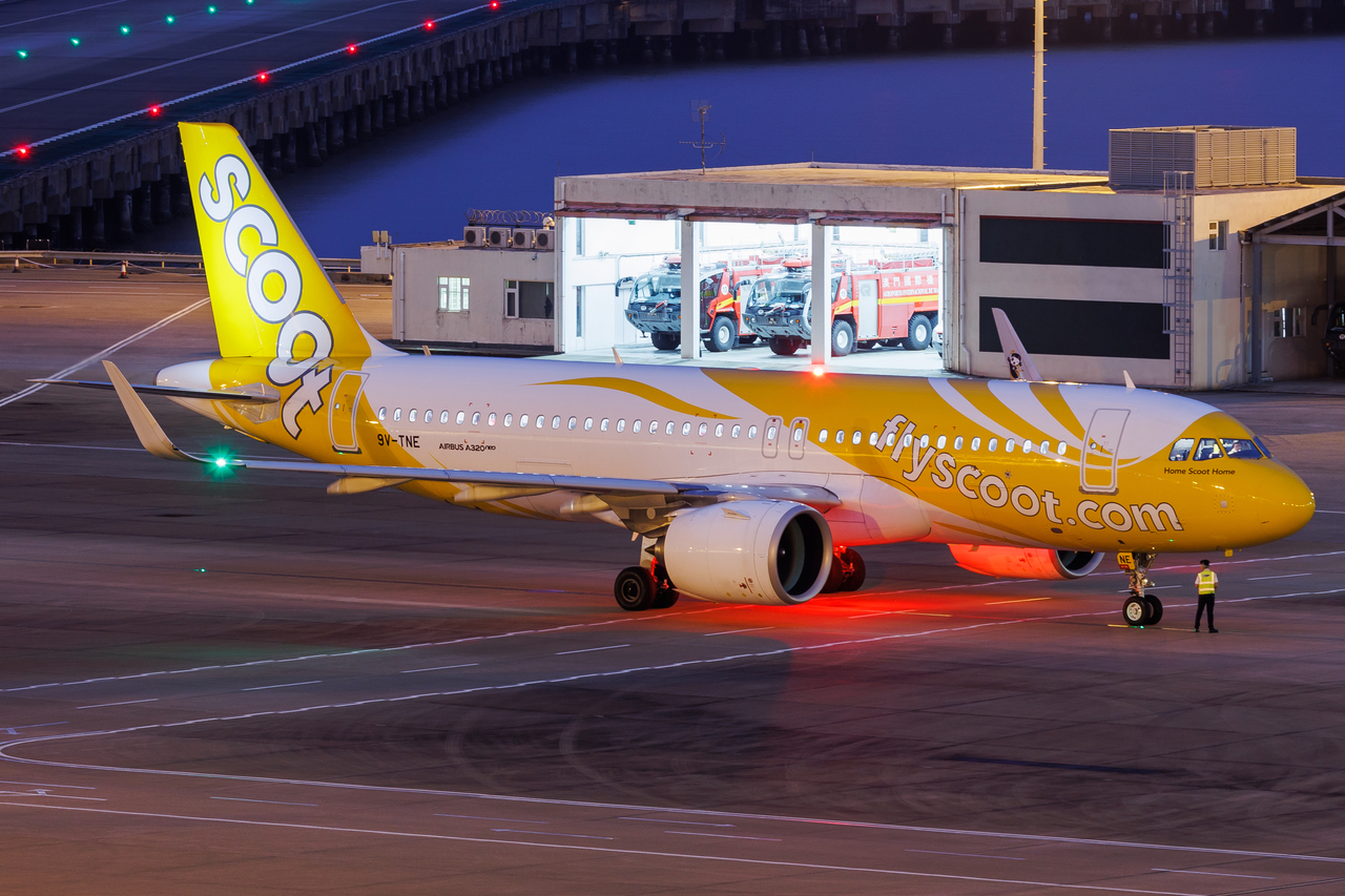 Full size: Scoot Airbus A320NEO 9V-TNE at Macau International Airport