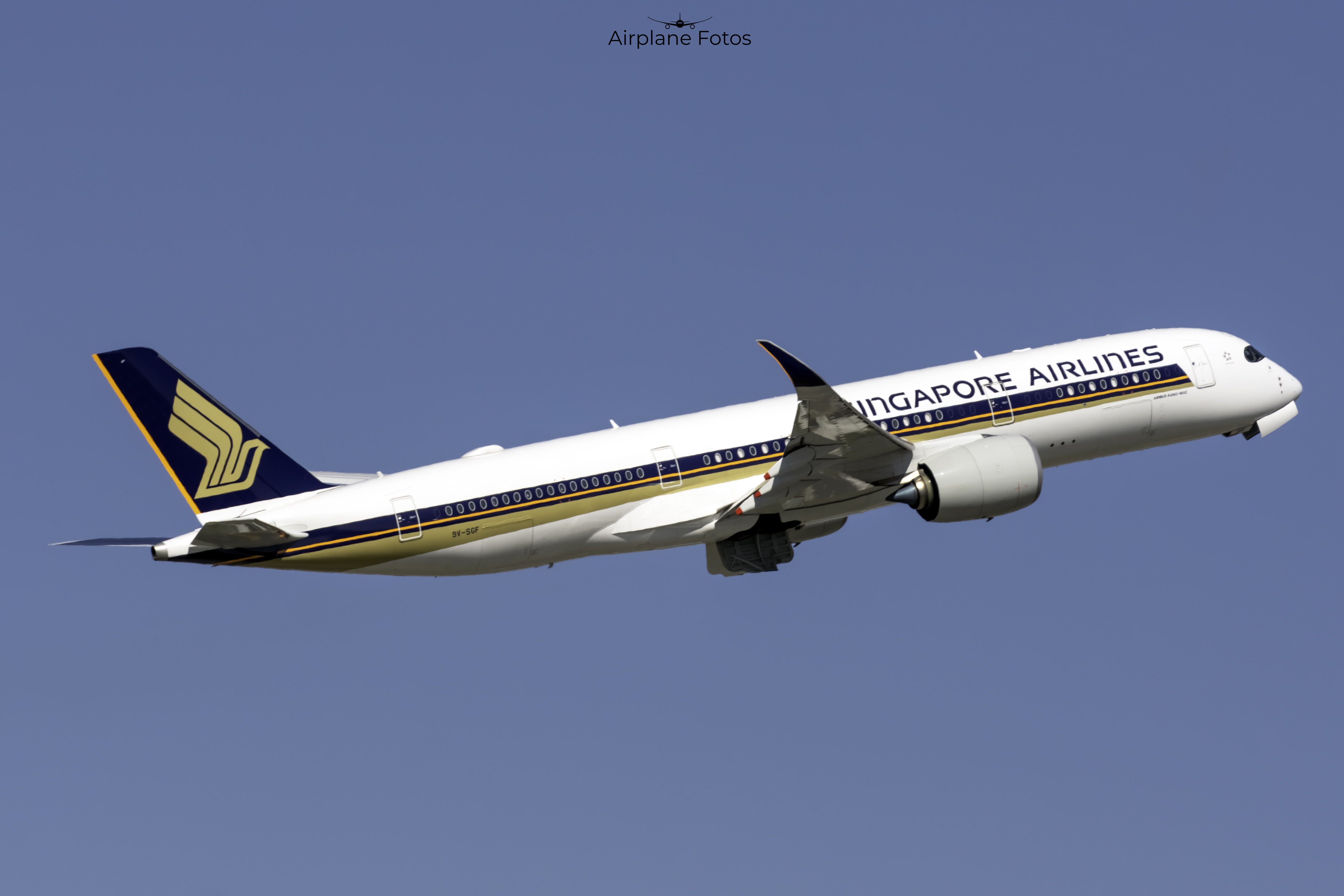 Full size: Singapore Airlines Airbus A350-900ULR 9V-SGF at Newark Liberty International Airport