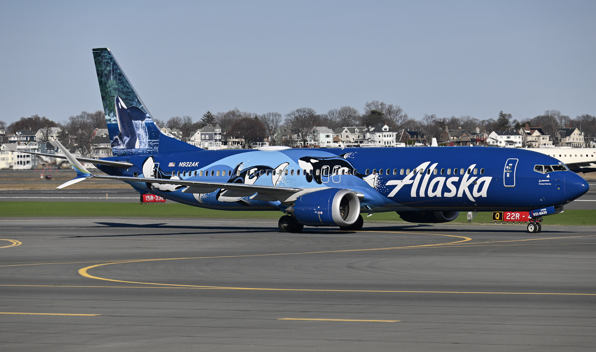 Full size: Alaska Airlines Boeing 737 MAX 9 N932AS at General Edward Lawrence Logan International Airport
