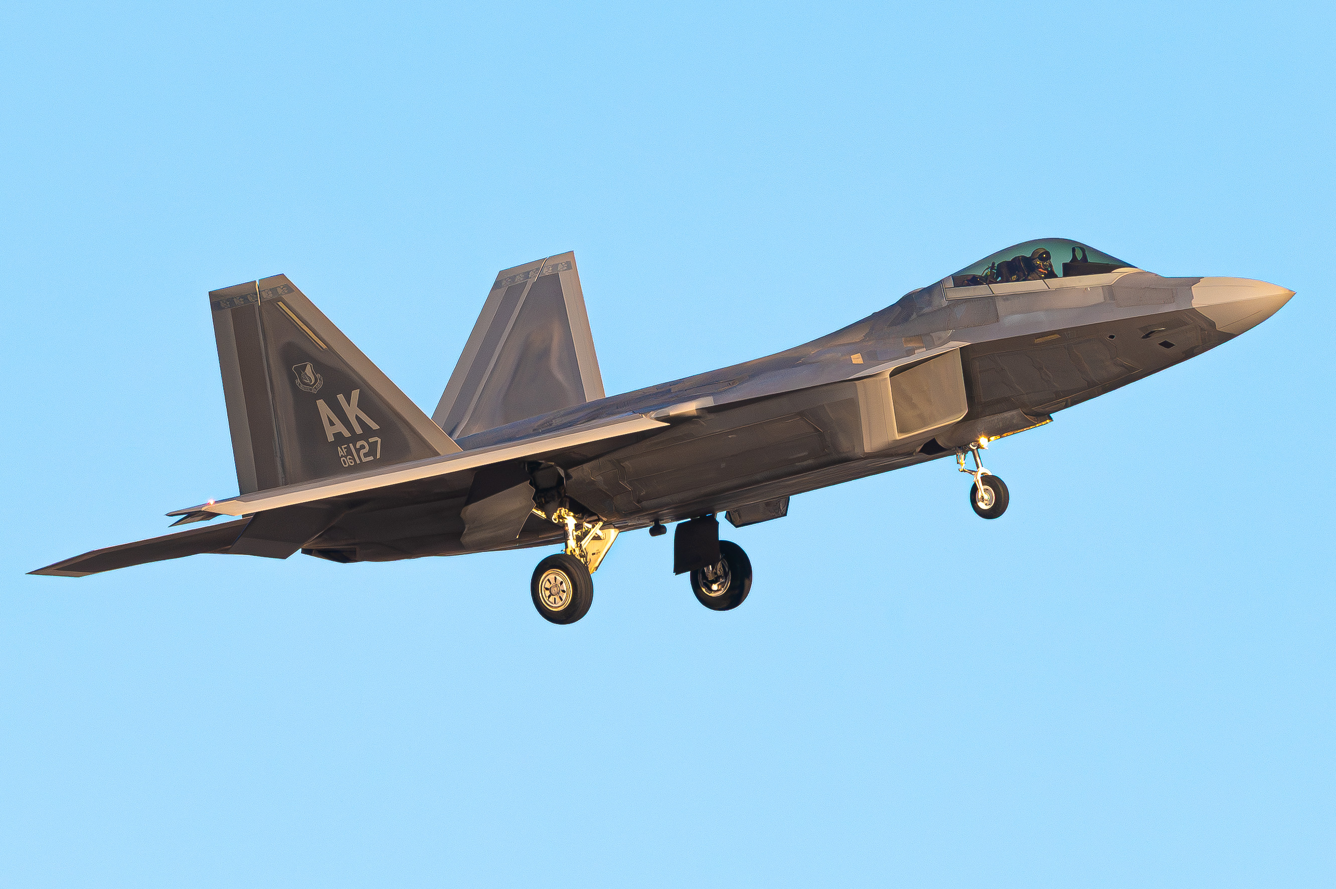 Full size: USAF - United States Air Force Lockheed Martin F-22A Raptor 06-4127 at Nellis Air Force Base