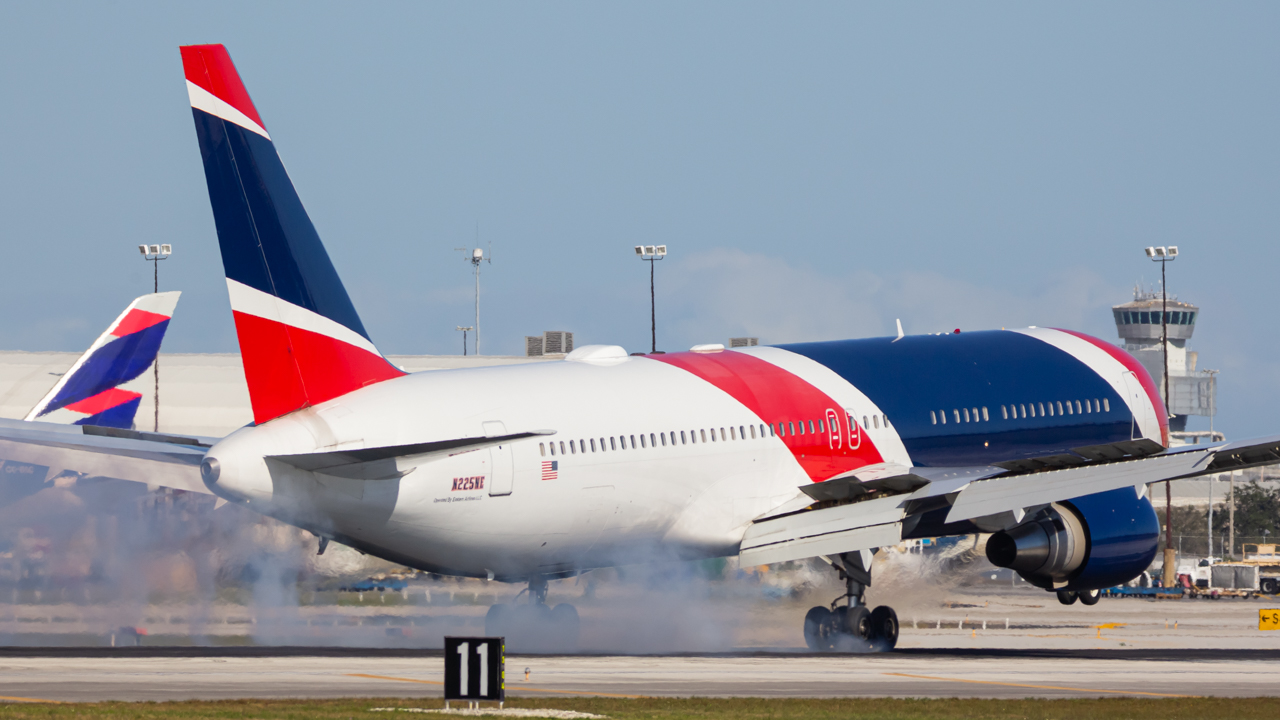 Full size: Eastern Airlines Boeing 767-300ER N225NE at Miami International Airport