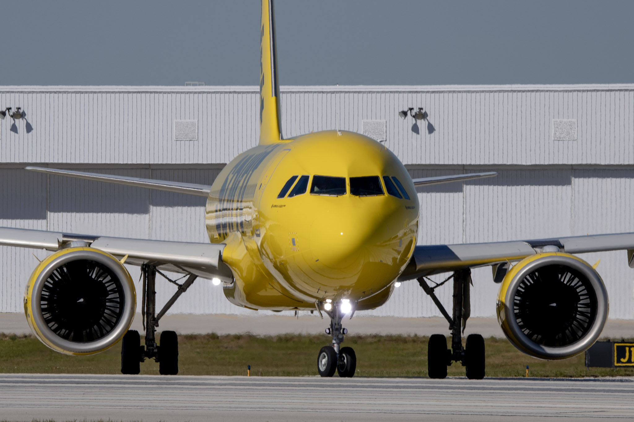 Full size: Spirit Airlines Airbus A320neo N906NK at Fort Lauderdale/Hollywood International Airport