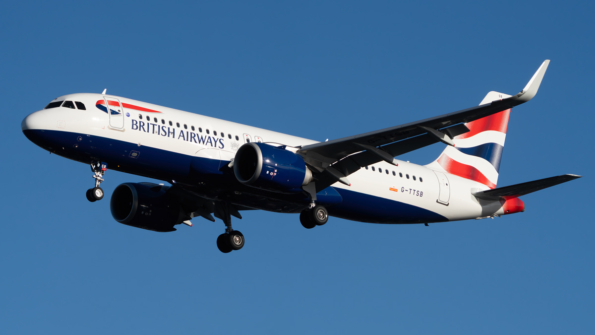 Full size: British Airways Airbus A320NEO G-TTSB at London Heathrow International Airport