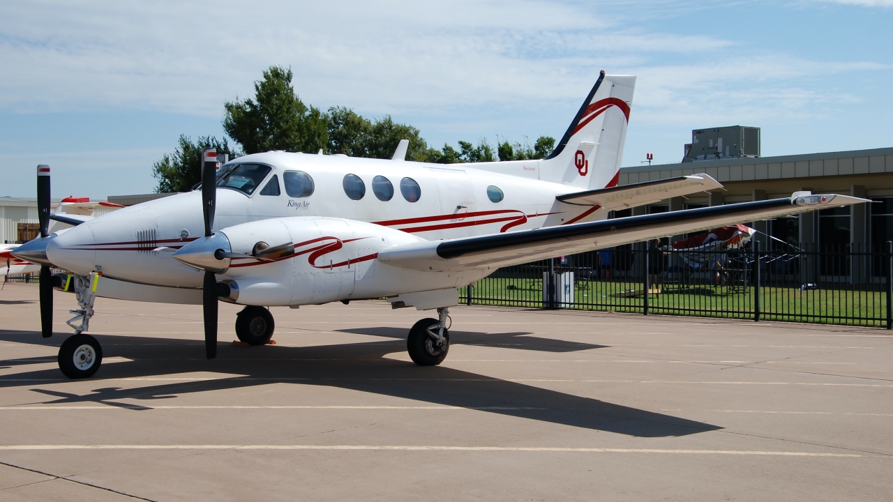 Full size: University of Oklahoma Beechcraft King Air C90 N370U at Norman University of Oklahoma Westheimer Airport