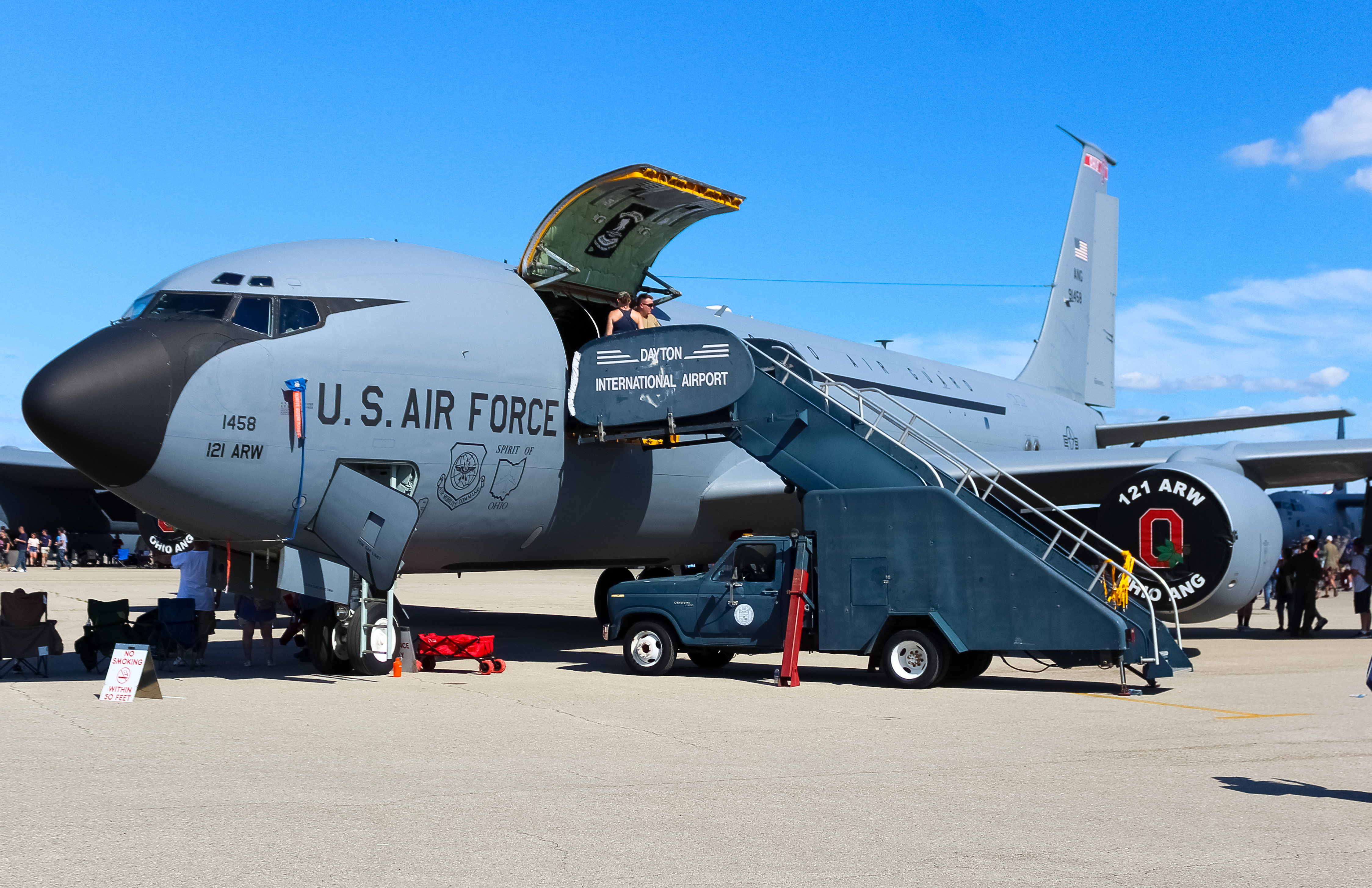 Full size: USAF - United States Air Force Boeing KC-135 Stratotanker 59-1458 at James M Cox Dayton International Airport