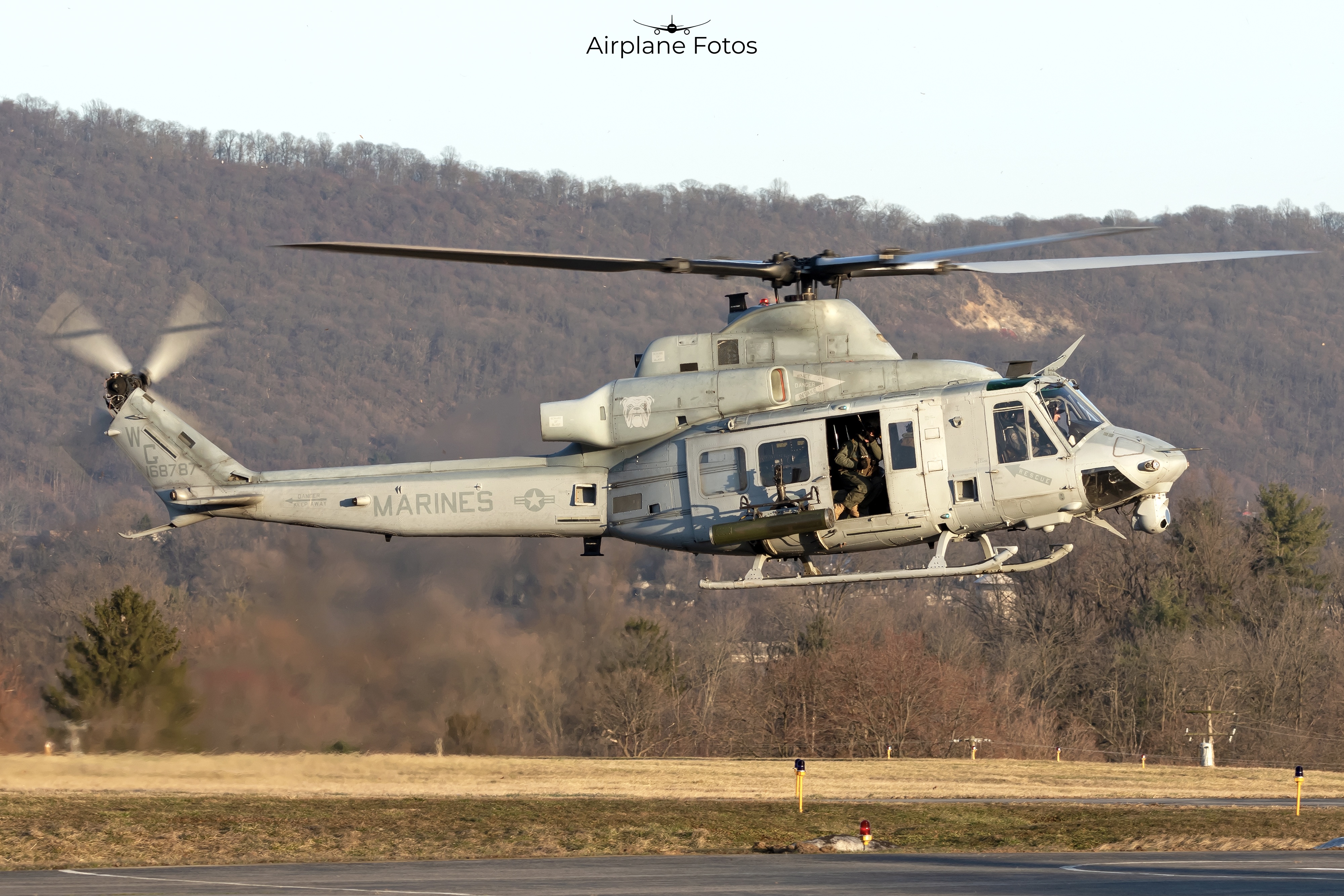 Full size: US Marines Bell UH-1Y Venom 168787 at Reading Regional Airport/Carl A Spaatz Field
