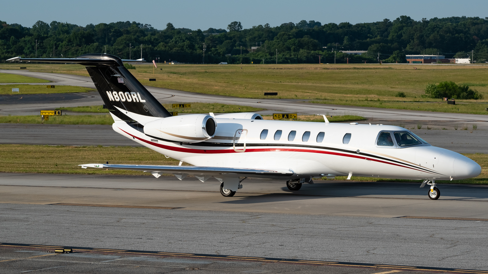 Full size: PRIVATE Cessna 525C Citationjet CJ4 N800RL at Atlanta DeKalb Peachtree Airport
