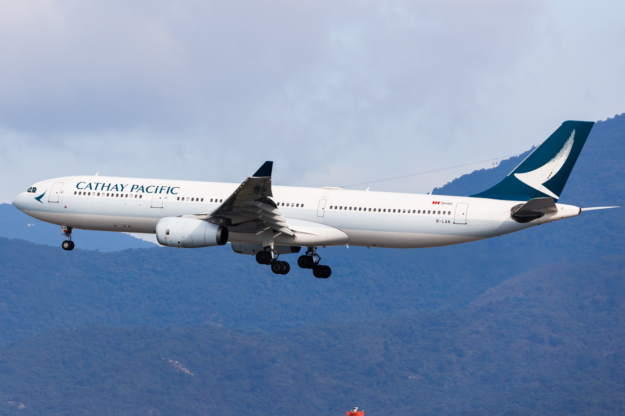 Full size: Cathay Pacific Airbus A330-300 B-LAN at Hong Kong International Airport