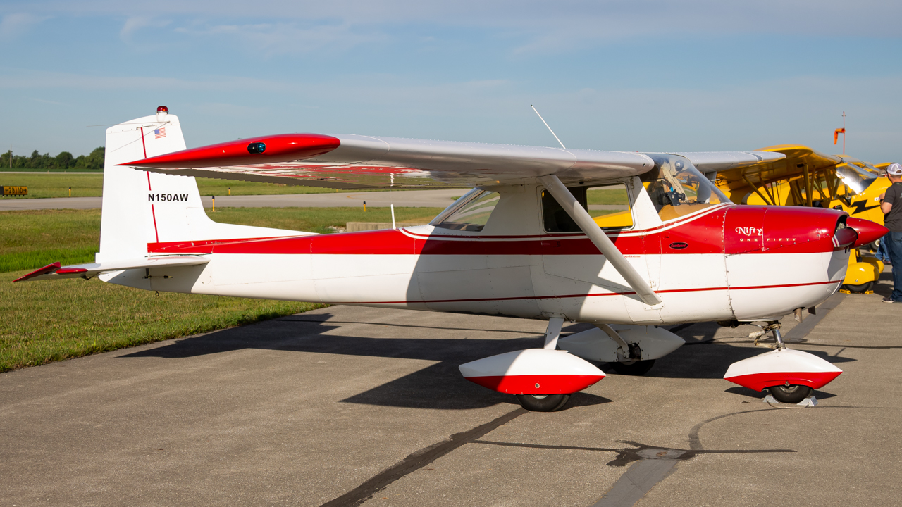 Full size: PRIVATE Cessna 150 N150AW at Delaware Municipal Airport