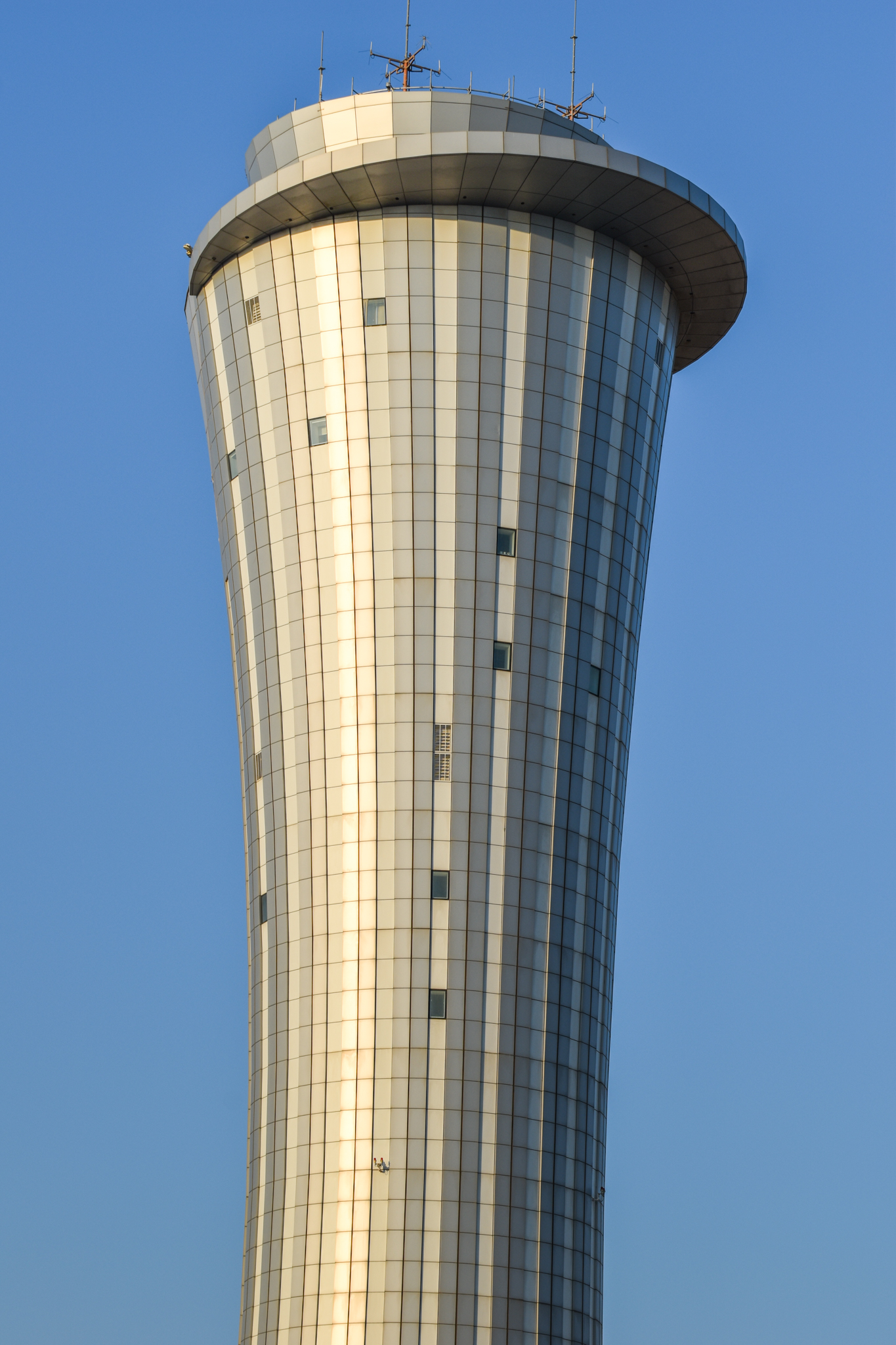 Full size: Airport Photo LLBG at Tel Aviv-Ben Gurion Airport