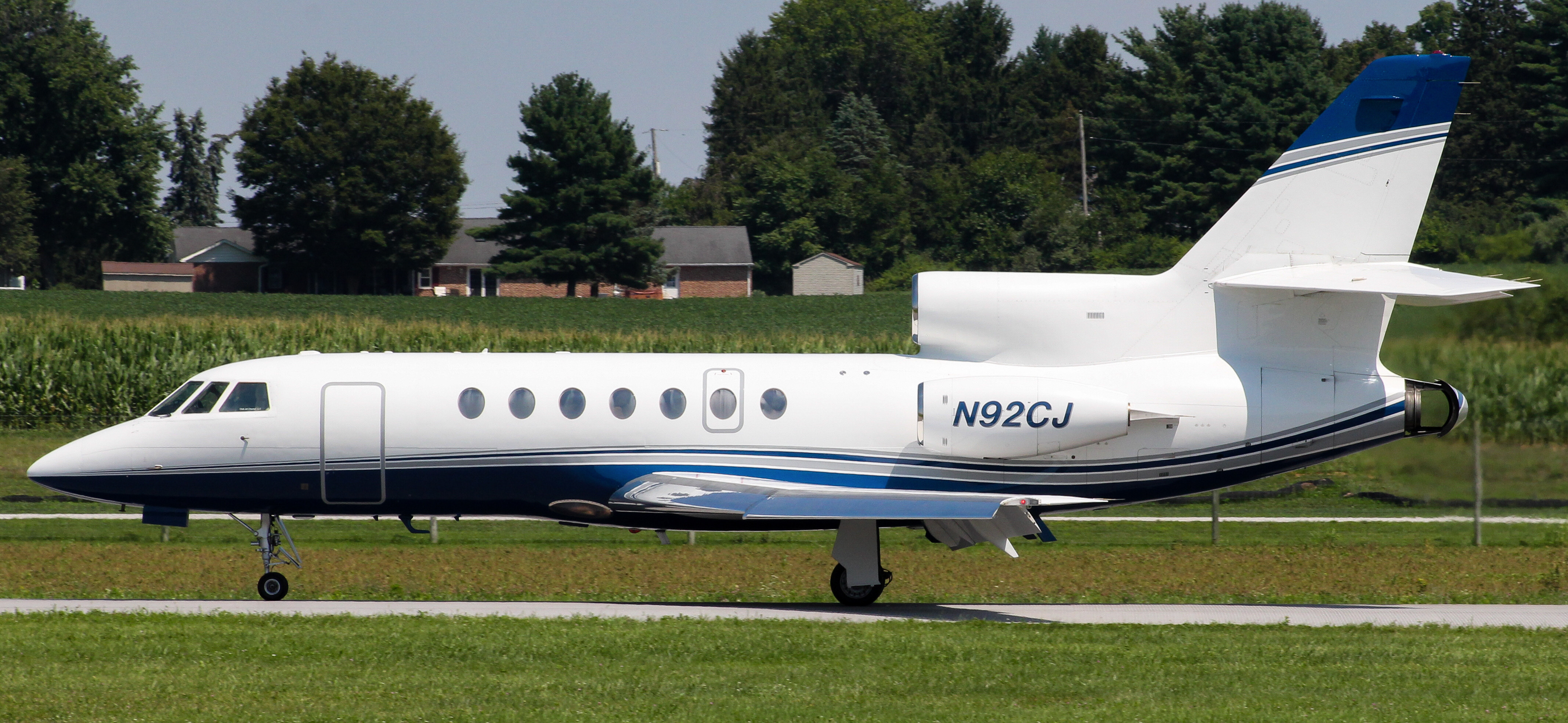 Full size: PRIVATE Dassault Falcon 50 N92CJ at York Airport