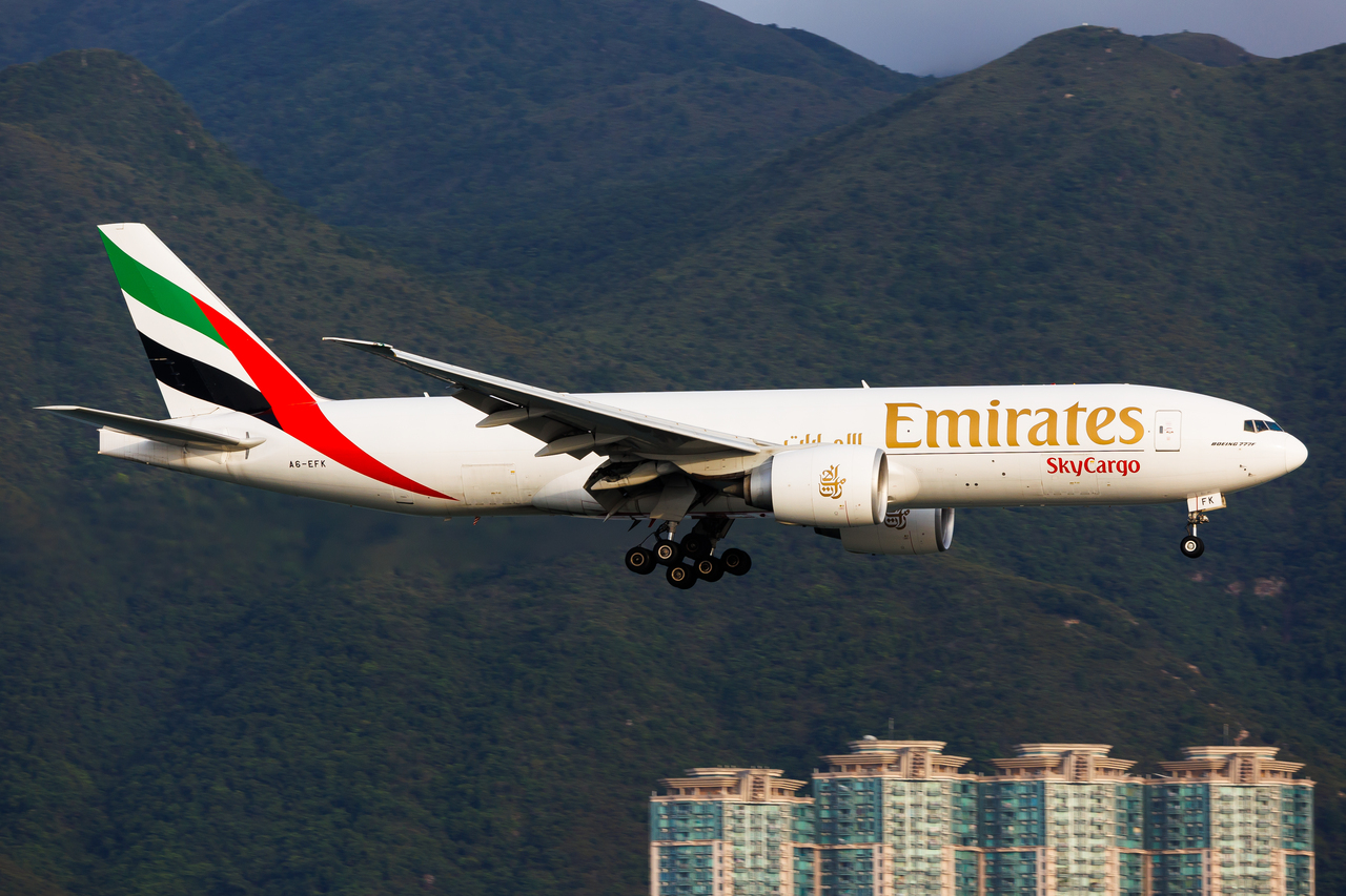 Full size: Emirates SkyCargo Boeing 777-F A6-EFK at Hong Kong International Airport