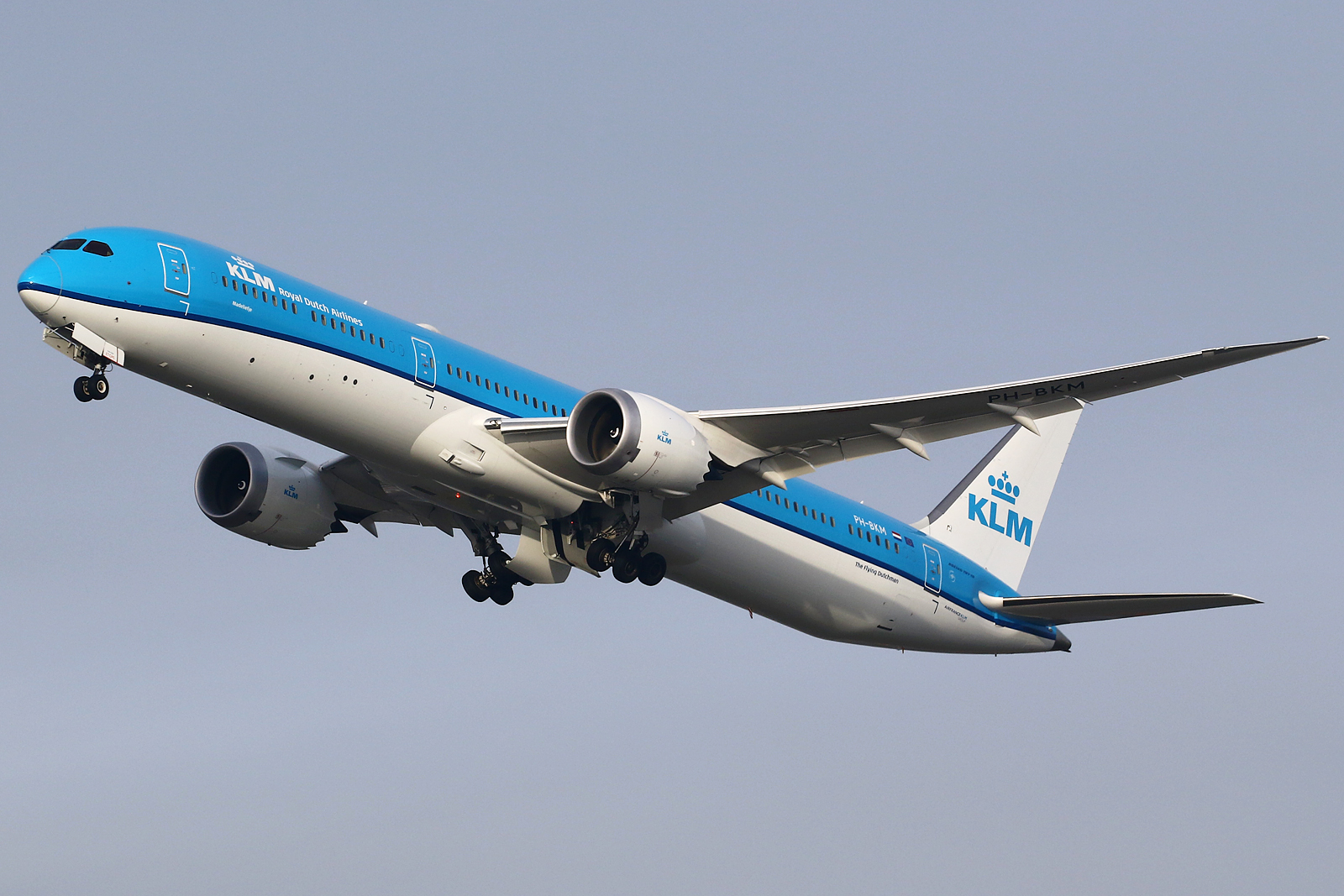 Full size: KLM Boeing 787-10 PH-BKM at Amsterdam Schiphol Airport