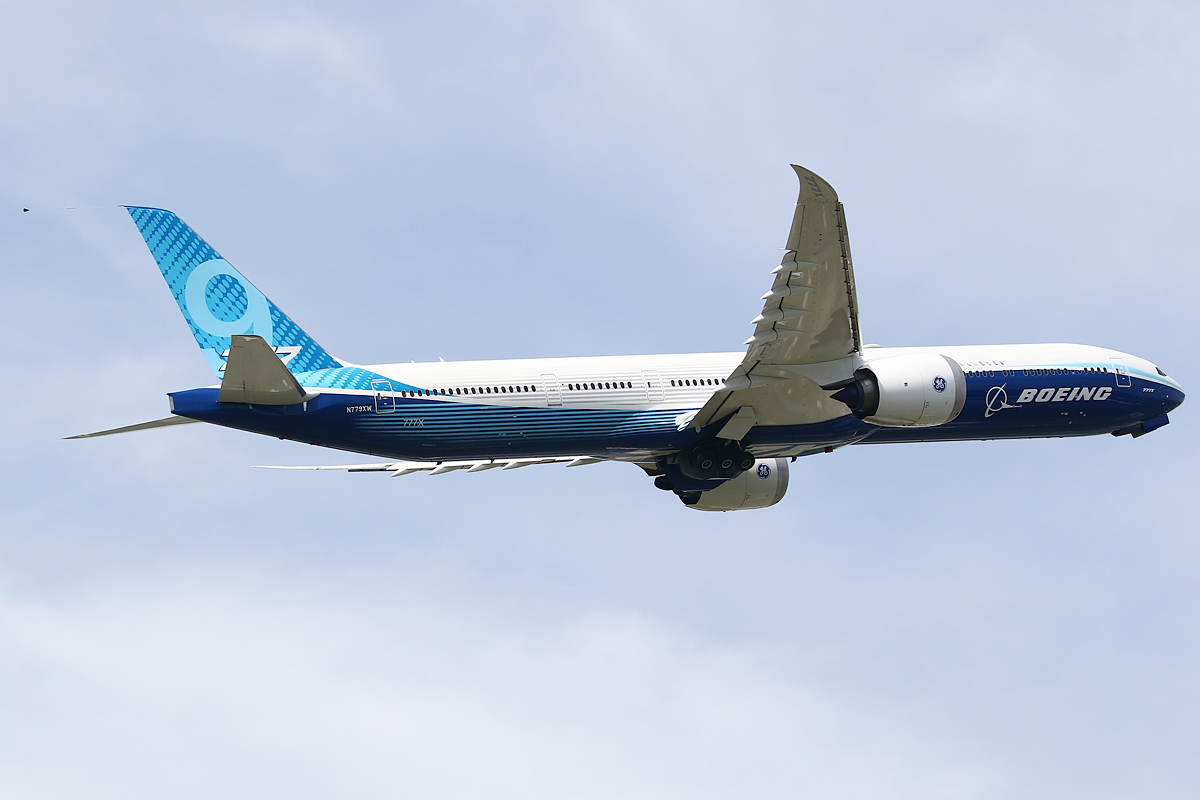 Full size: Boeing Boeing 777-9X N779XW at Boeing Field/King County International Airport