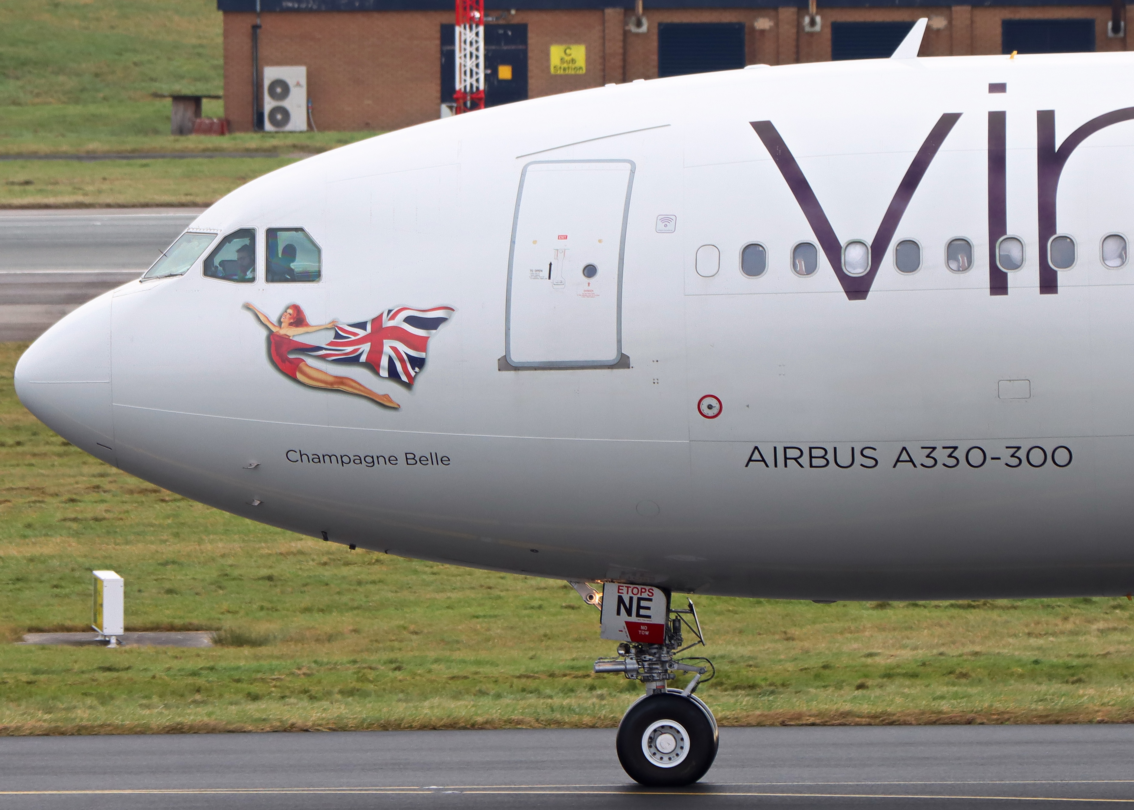 Full size: Virgin Atlantic Airbus A330-300 G-VINE at Manchester Airport