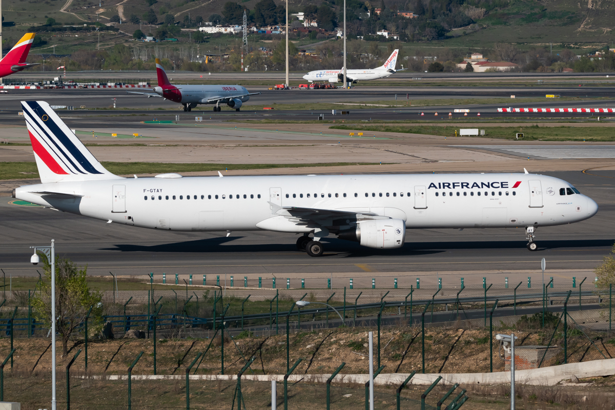Full size: Air France Airbus A321-200 F-GTAY at Madrid Barajas Airport