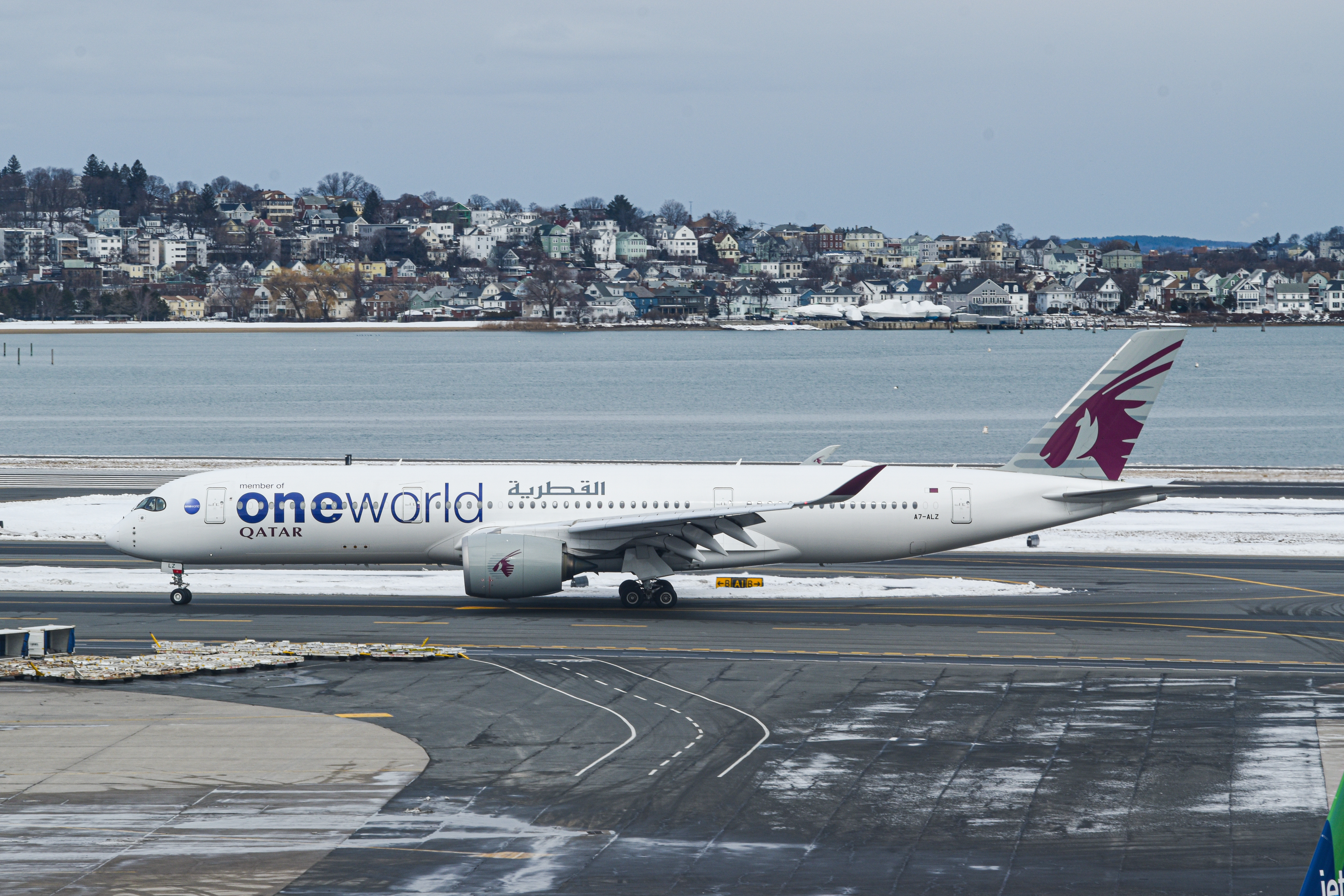 Full size: Qatar Airways Airbus A350-900 A7-ALZ at General Edward Lawrence Logan International Airport