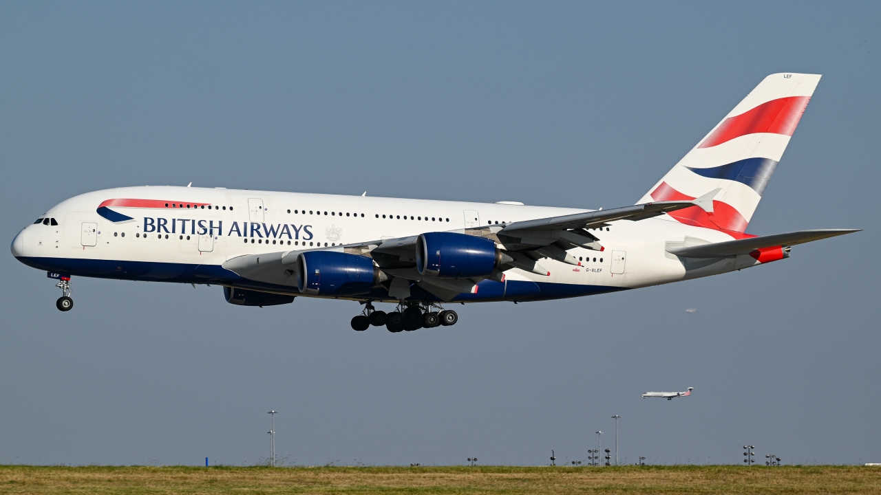 Full size: British Airways Airbus A380-800 G-XLEF at Dallas-Fort Worth International Airport