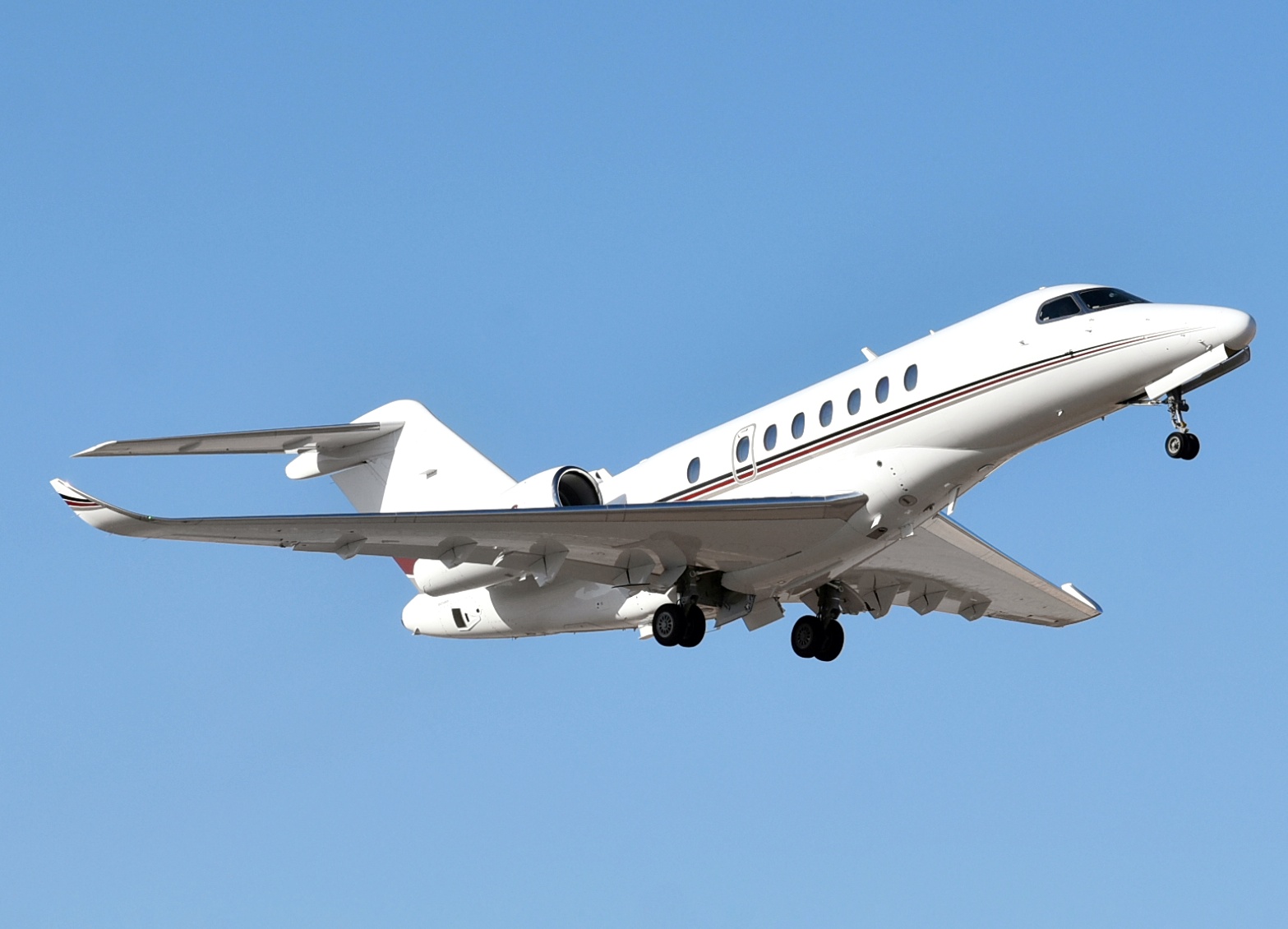 Full size: Netjets Cessna 700 Citation Longitude N802QS at Aeropuerto de Cabo San Lucas Internacional