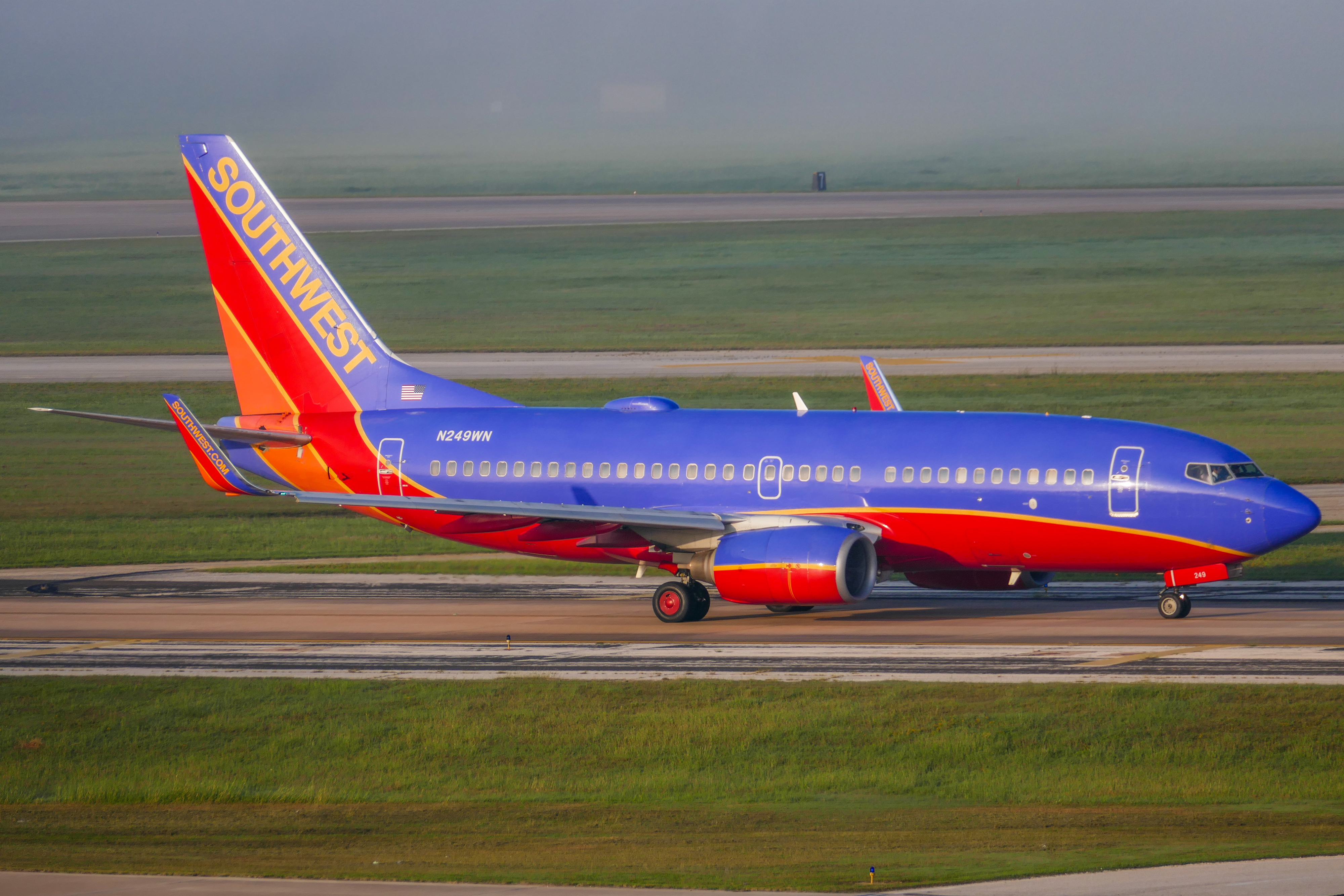 Full size: Southwest Airlines Boeing 737-700 N249WN at Austin-Bergstrom International Airport