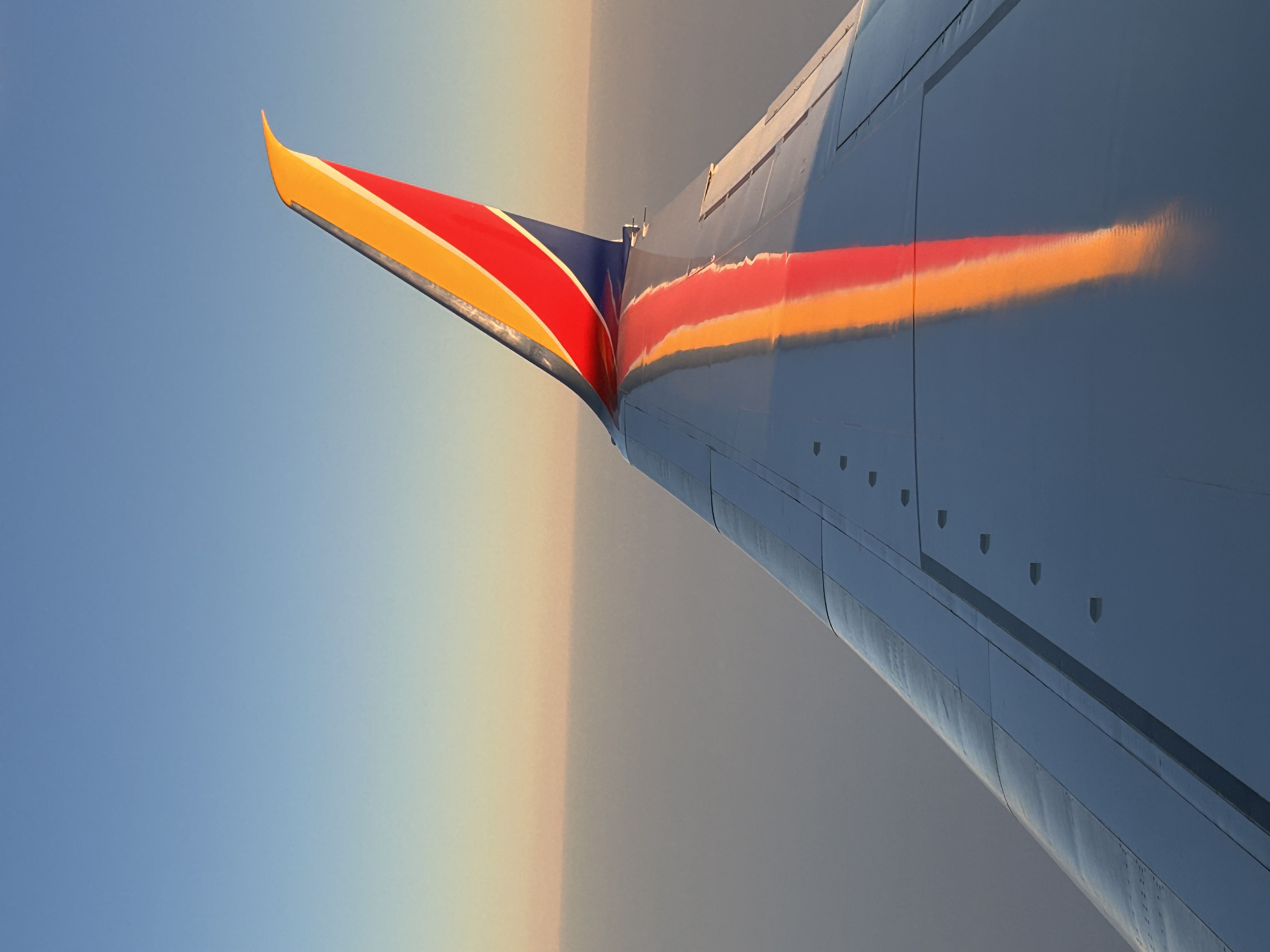 Full size: Southwest Airlines Boeing 737-800 N8610A at Baltimore/Washington International Thurgood Marshall Airport