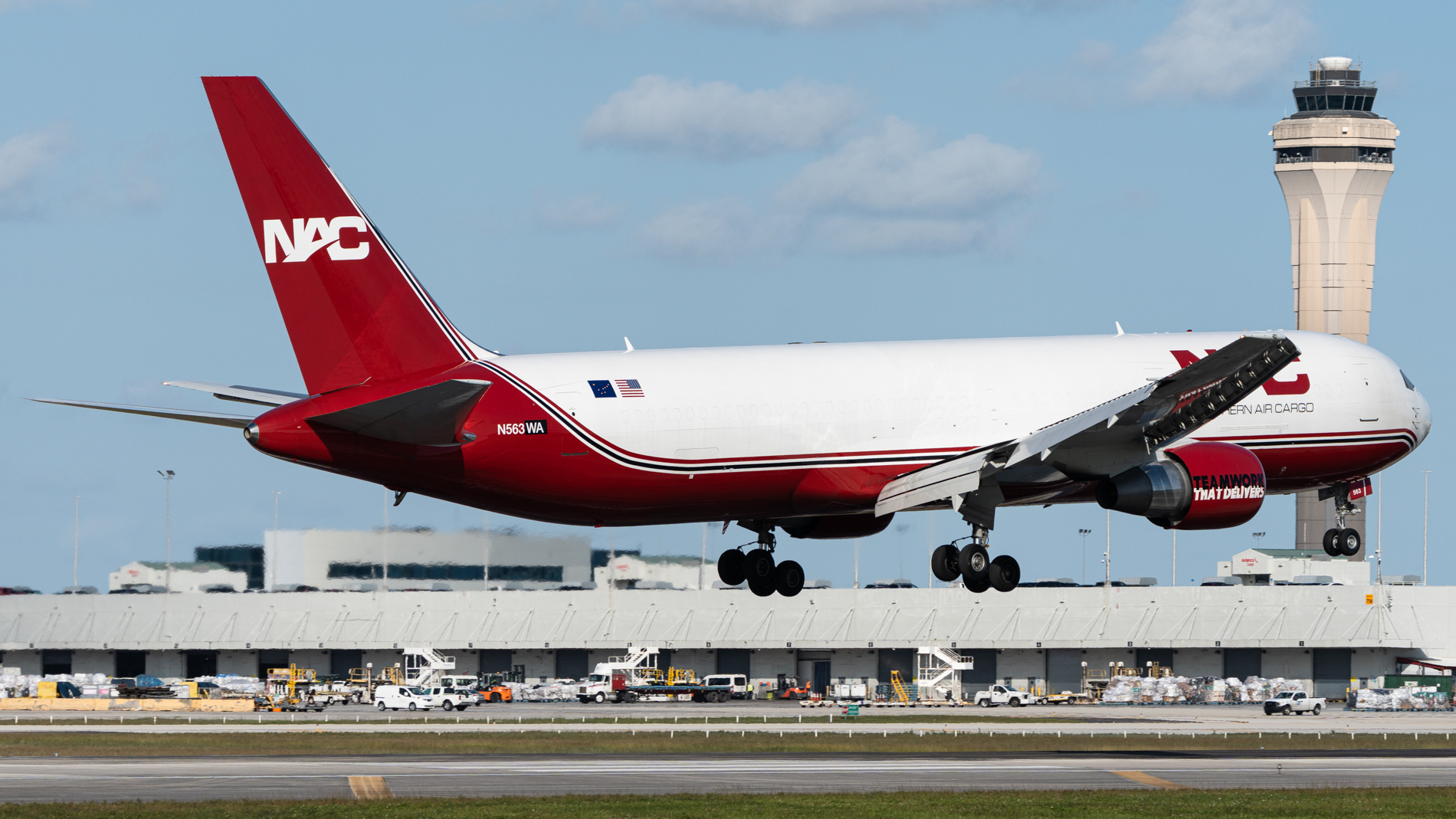 Full size: Northen Air Cargo Boeing 767-300F N563WA at Miami International Airport